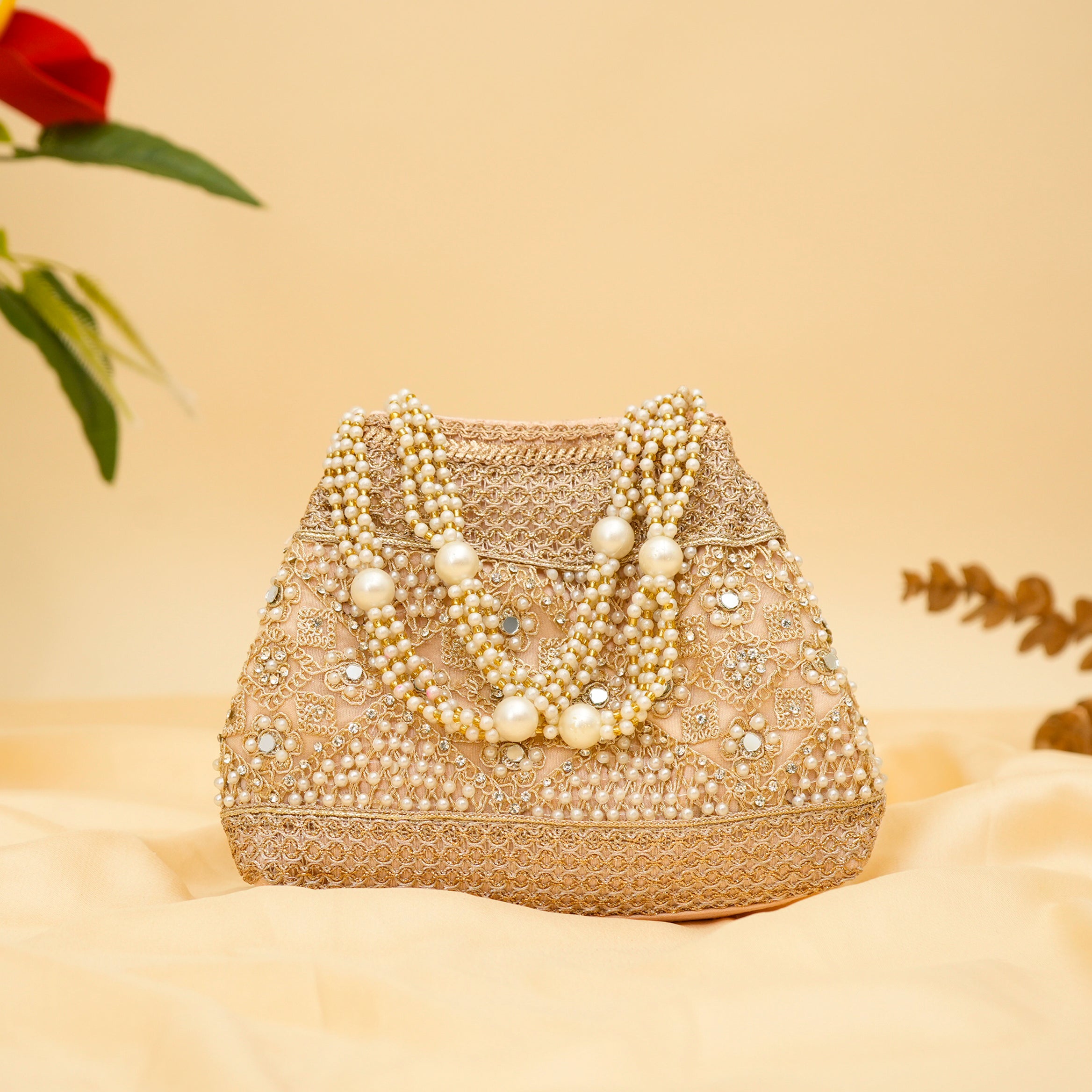 Pearl Elegance Potli