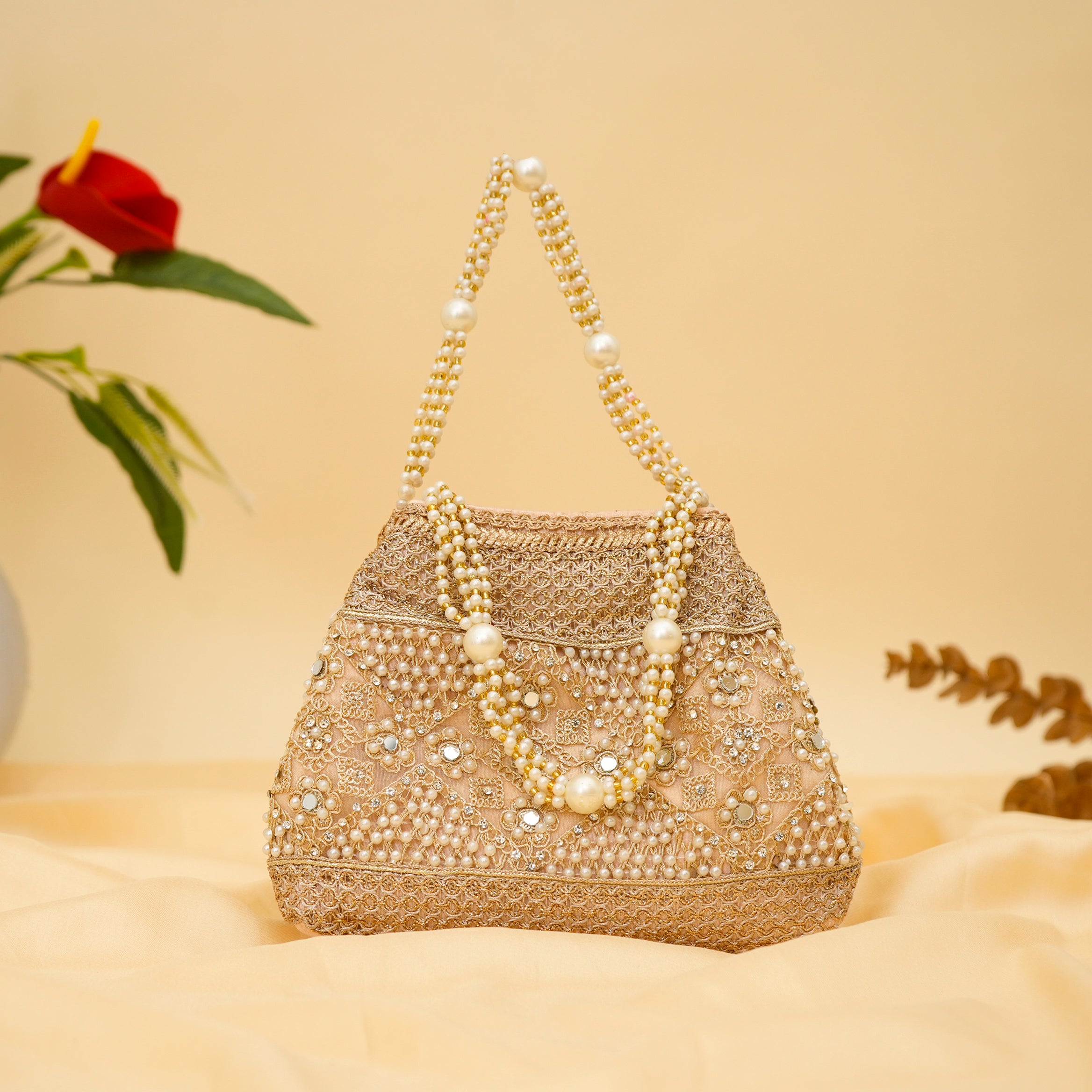 Pearl Elegance Potli