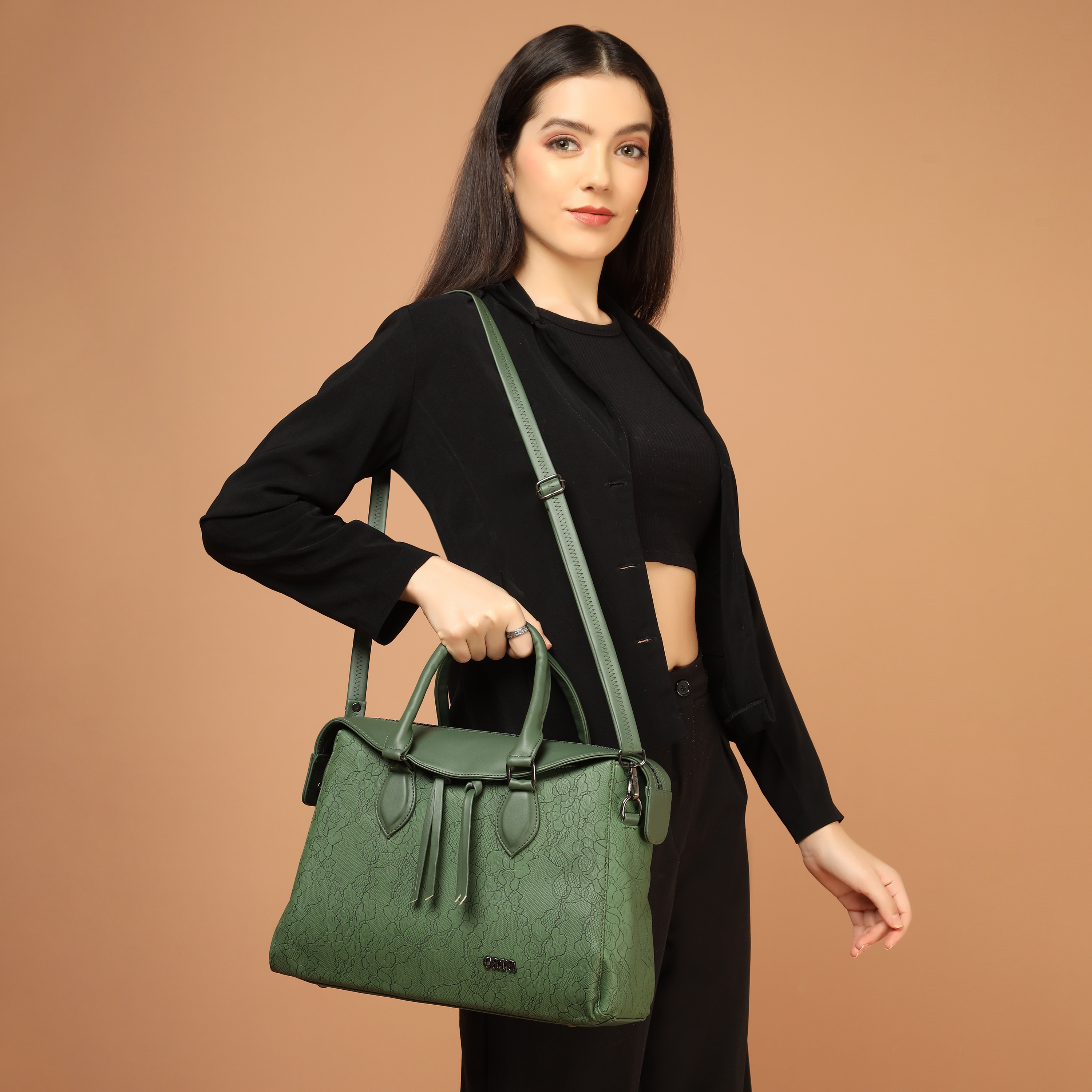 Green Carry Crazily handbag | cara