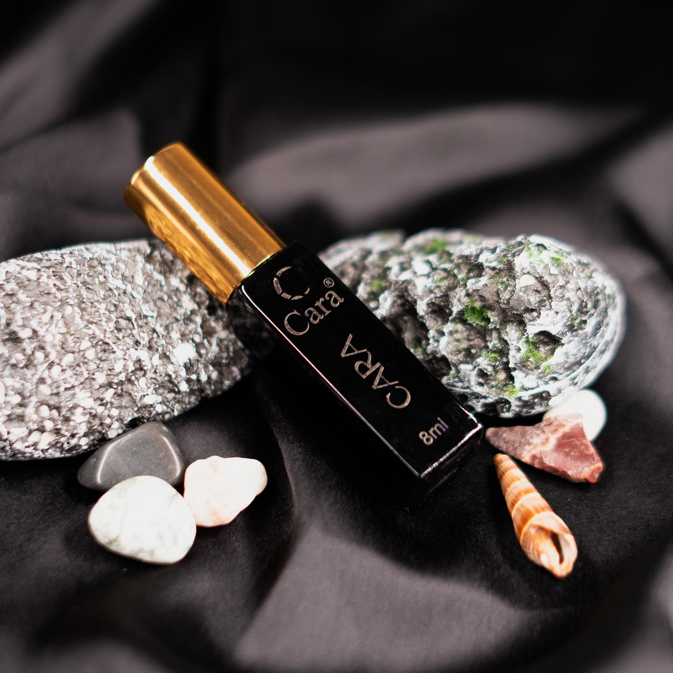 Cara Luxurious Velvet Gift Set