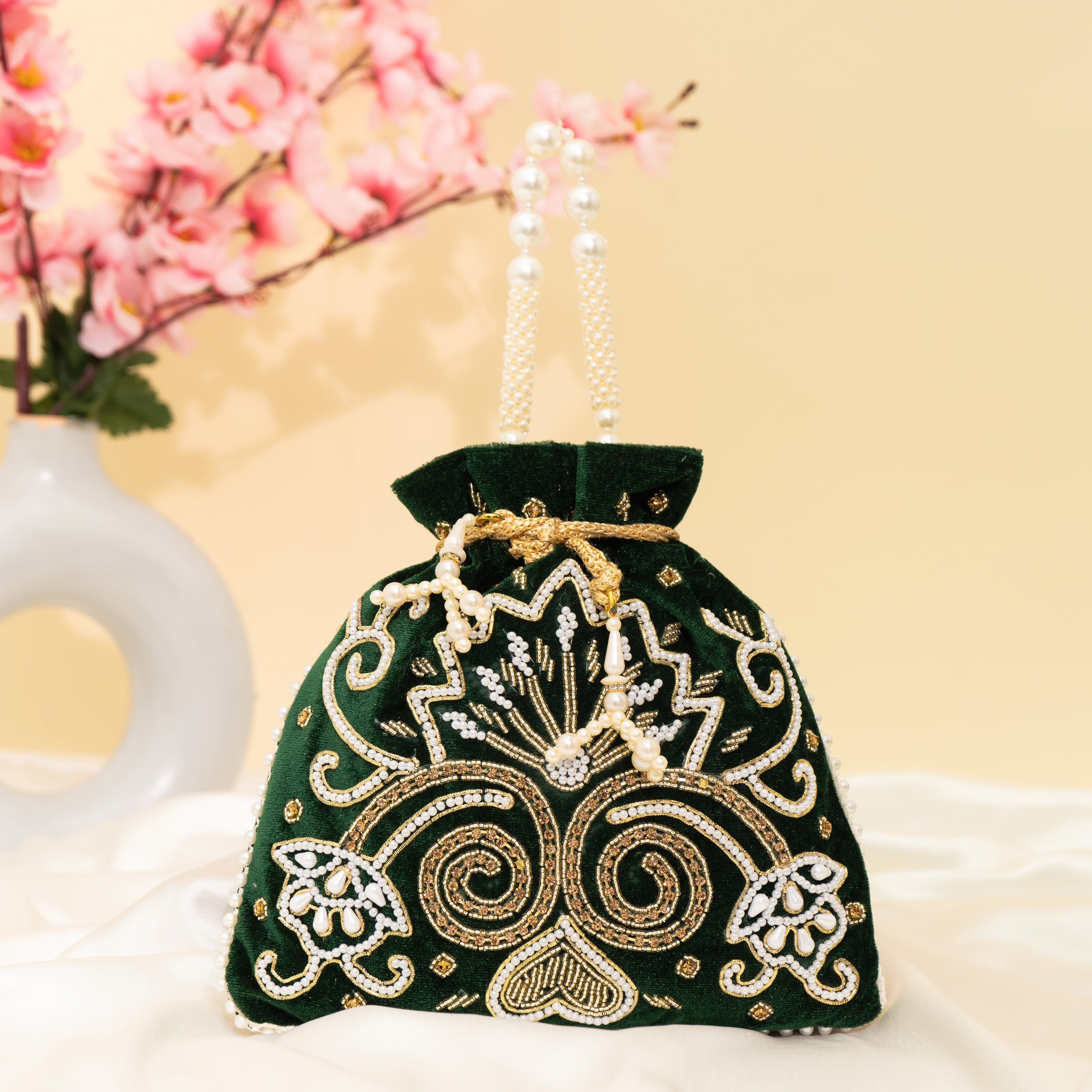 Pearlstone Radiance Potli