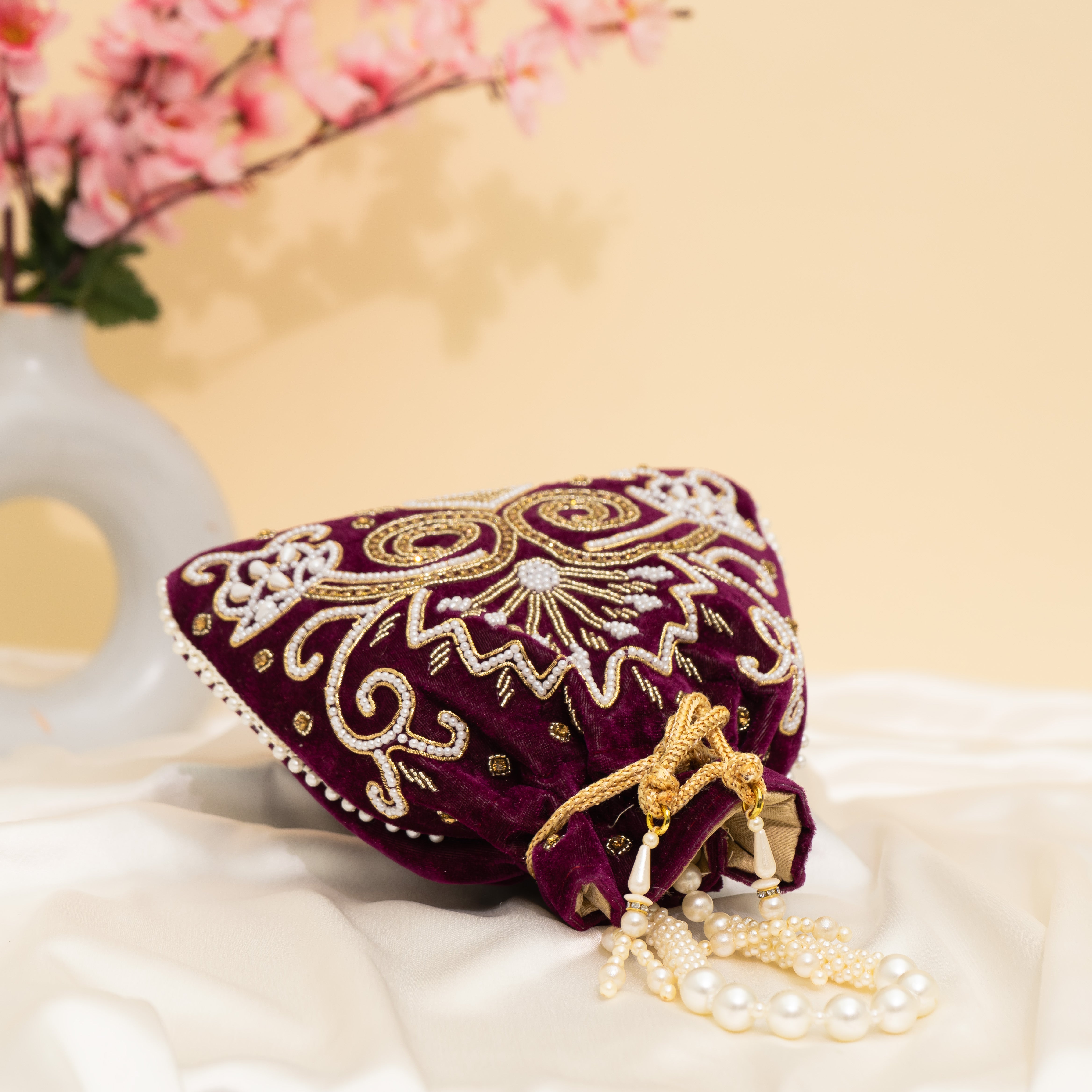 Wine Pearlstone Radiance Potli
