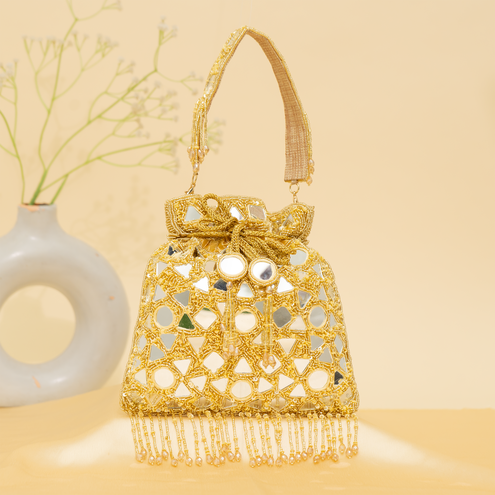 gold Reflective Beads potli| cara