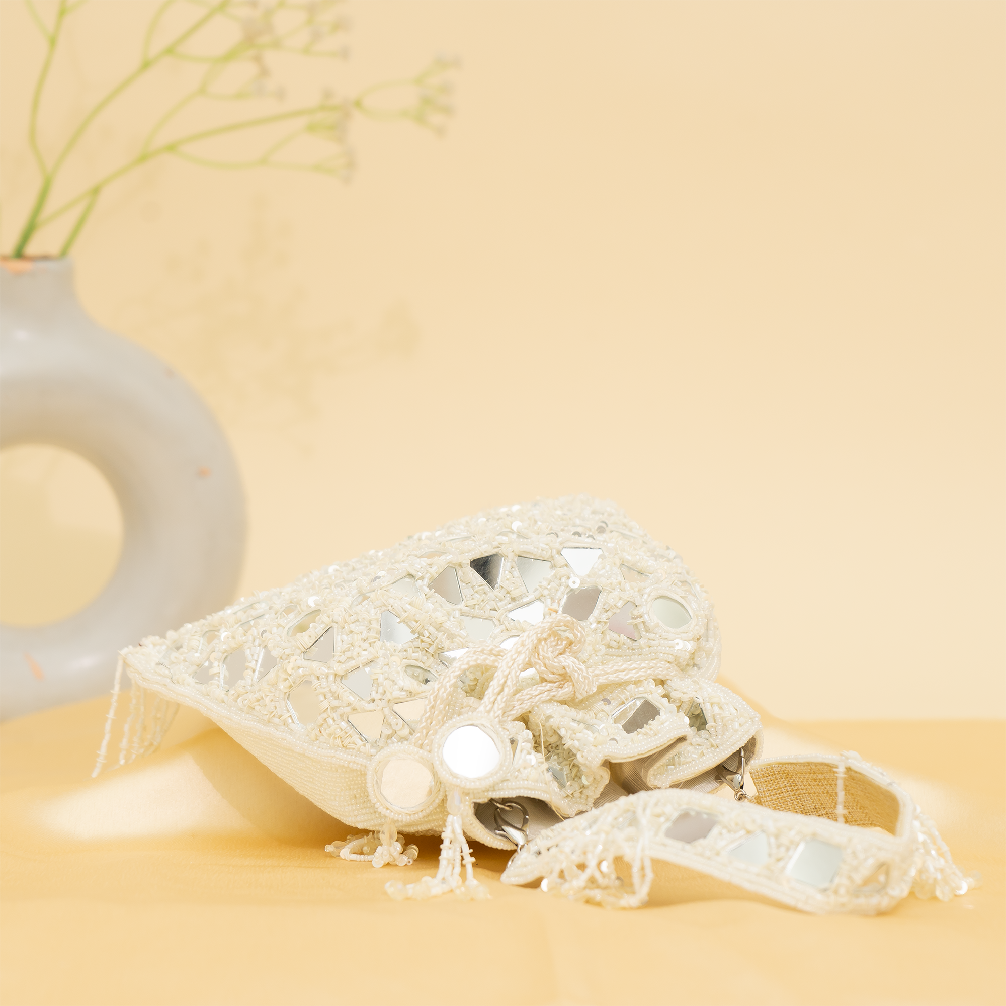 white Reflective Beads potli| cara