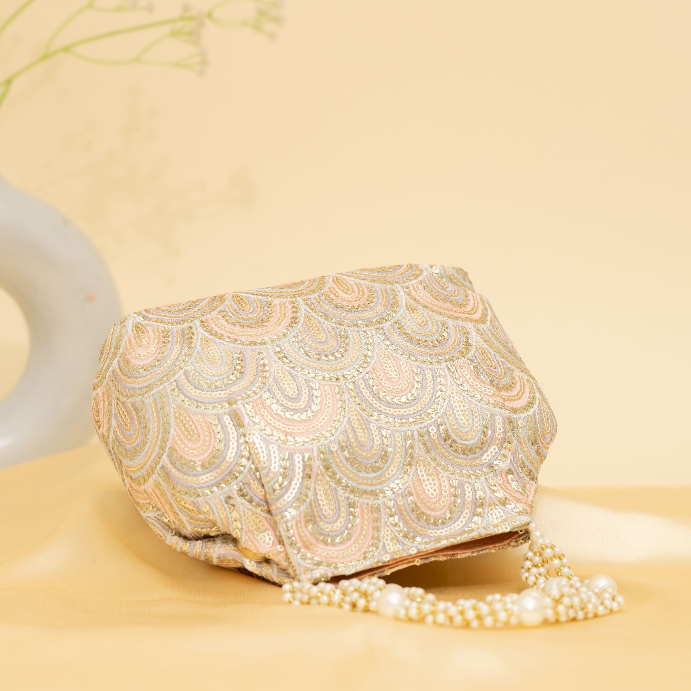 Golden Grace Potli-pink | cara