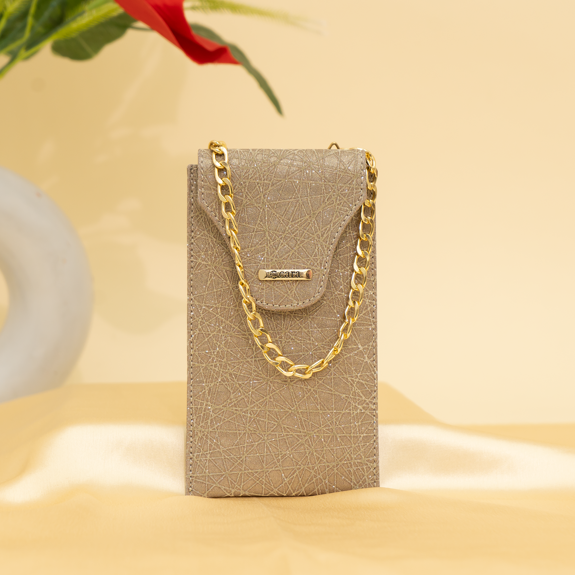 bronze Gleam Chain Mobile Sling| cara