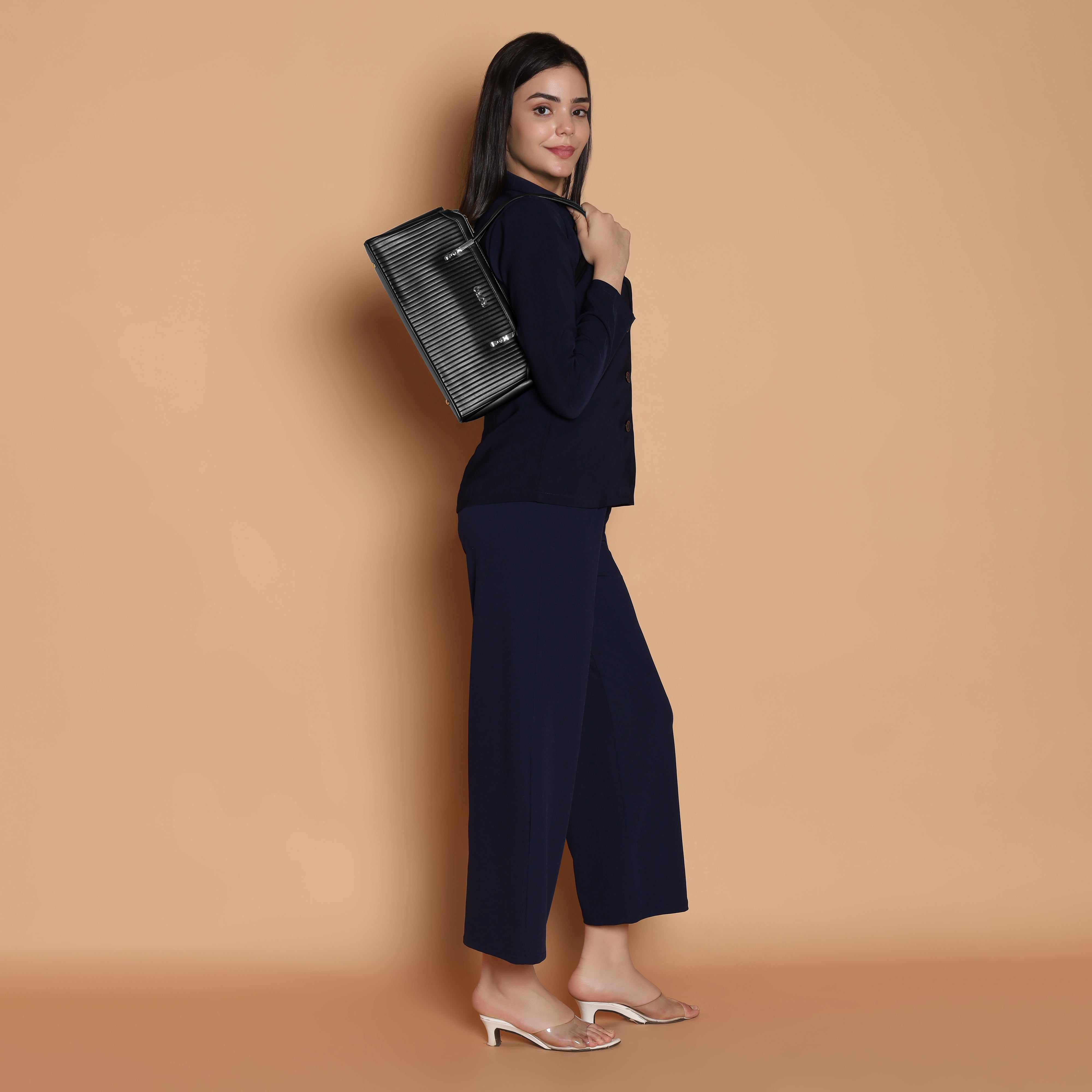 Exclusive Black Handbag | CARA