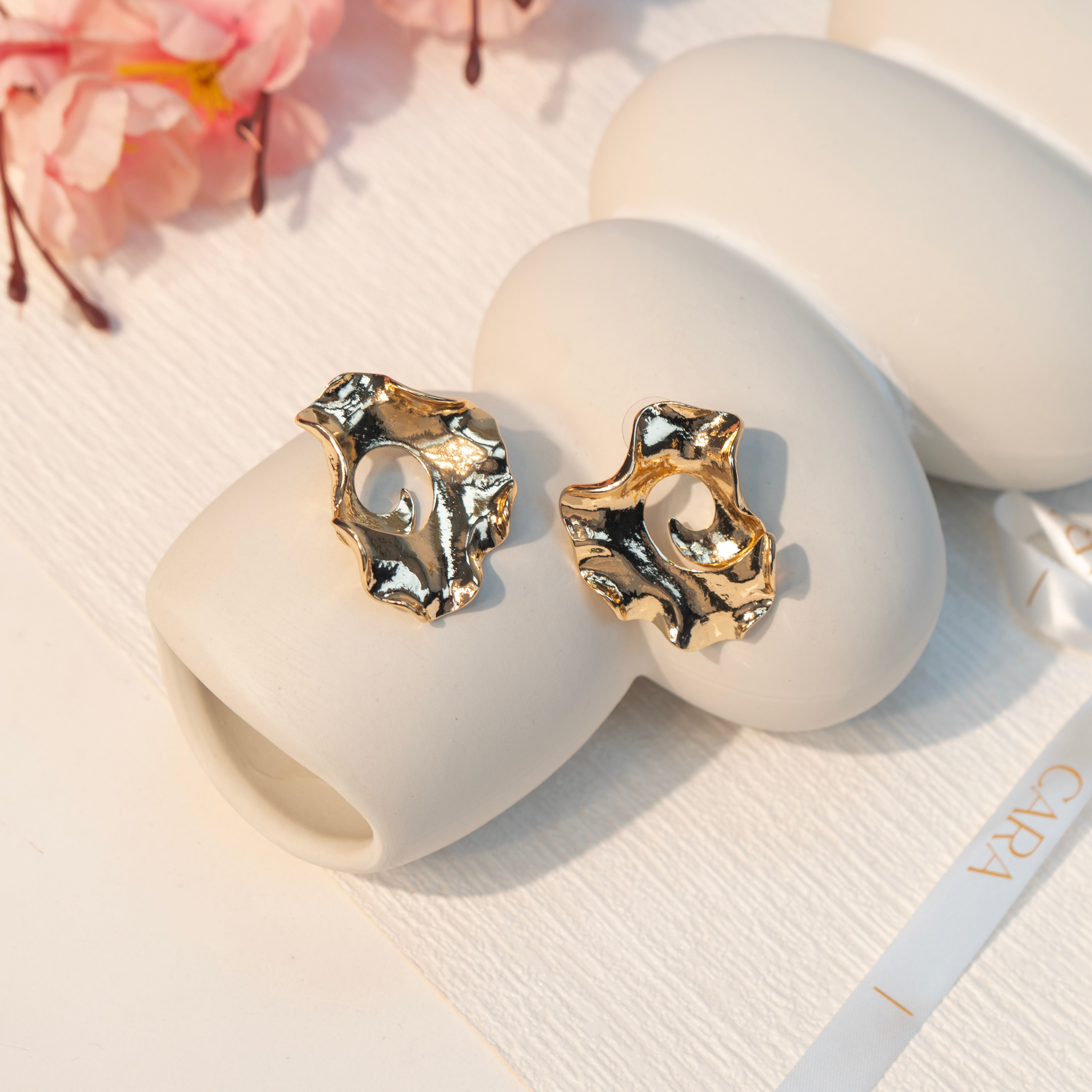 Luna Shimmer Earrings