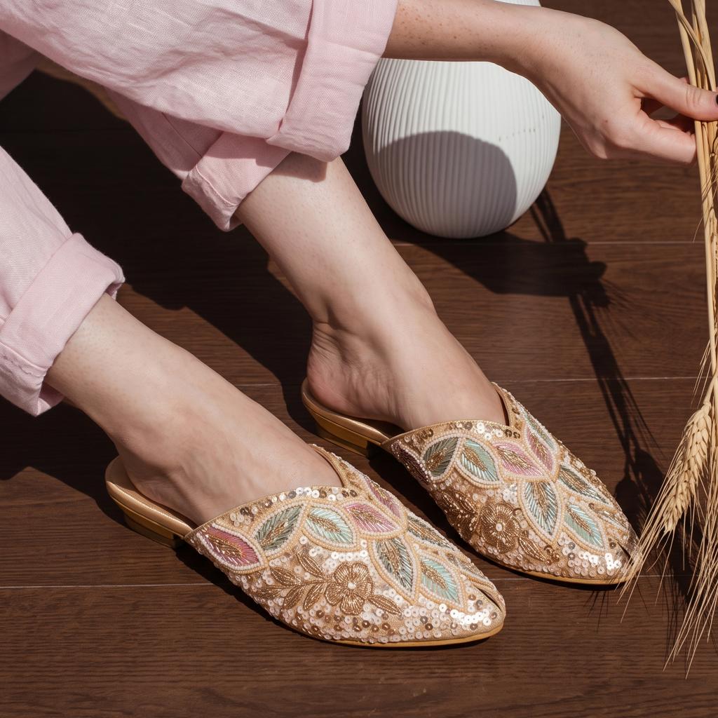 Raisin Fern Mules