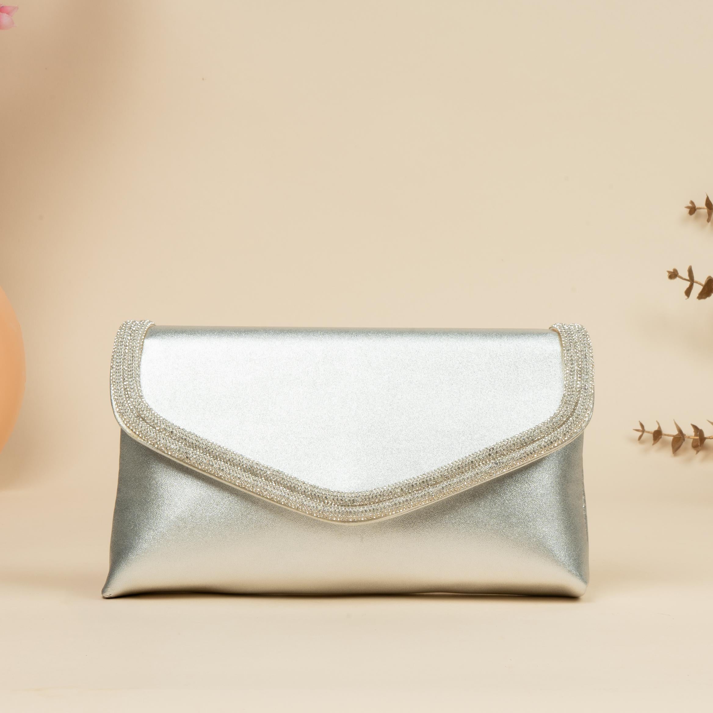 DualEase Zipper Clutch