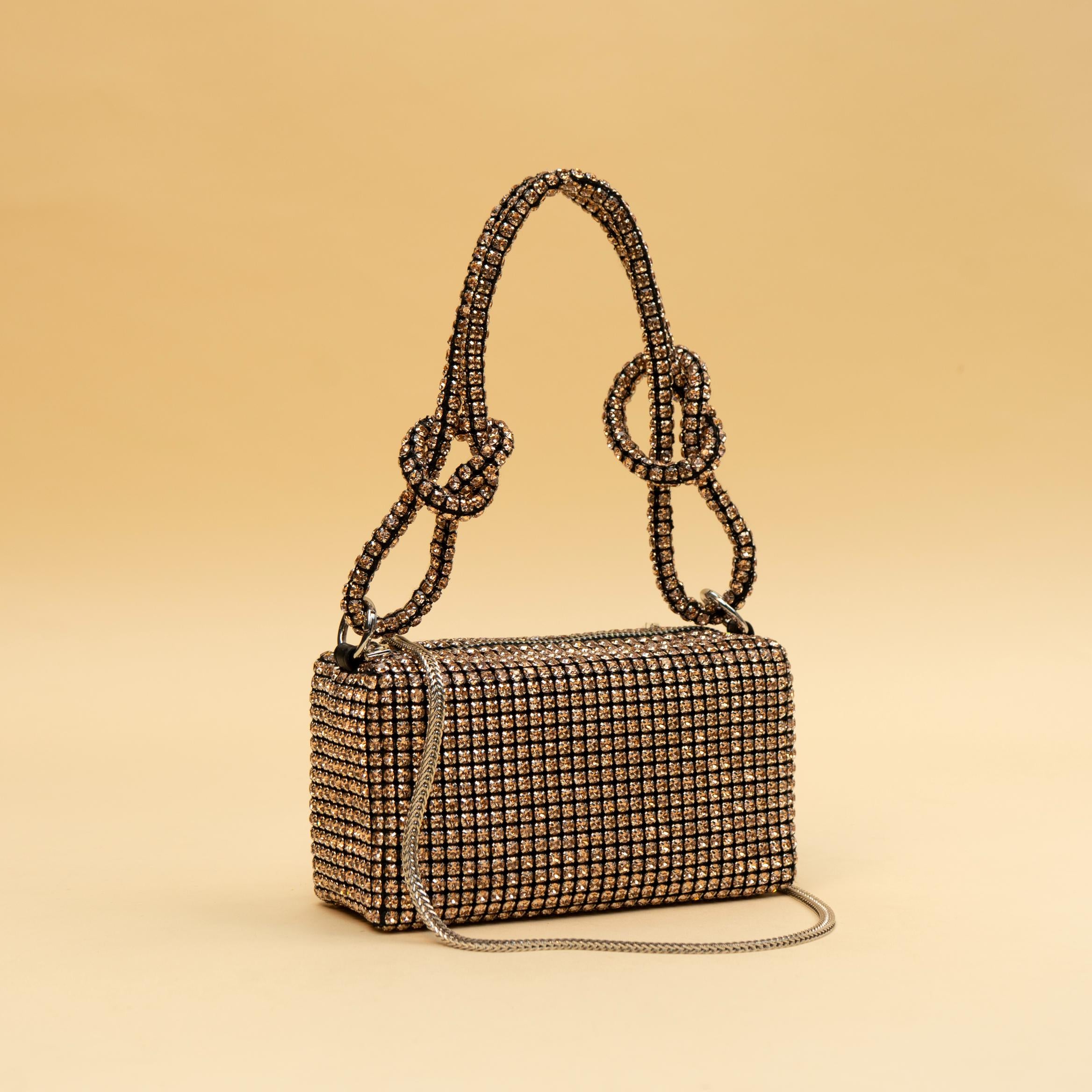 Gilded Mesh Collection