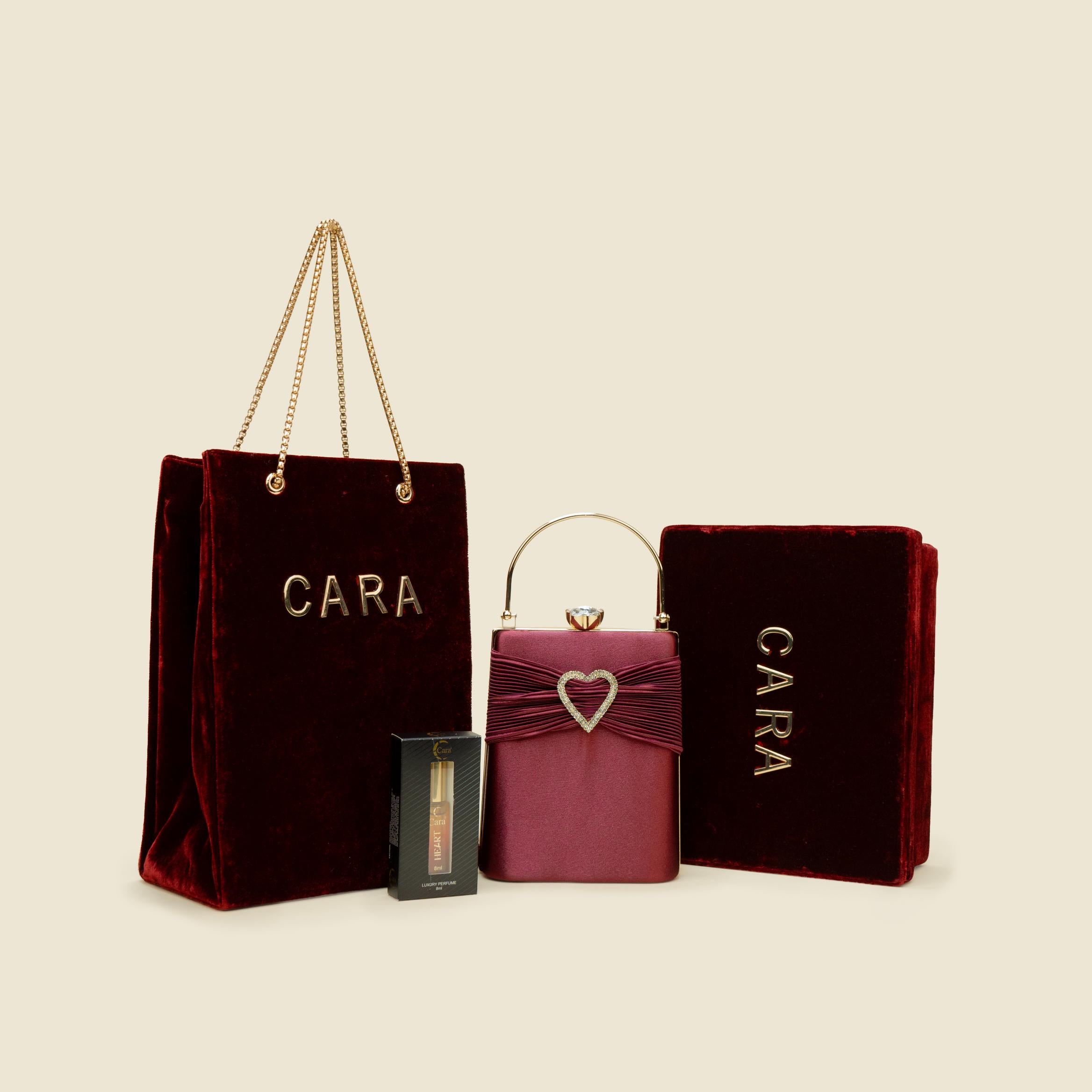 Cara Luxurious Velvet Gift Set