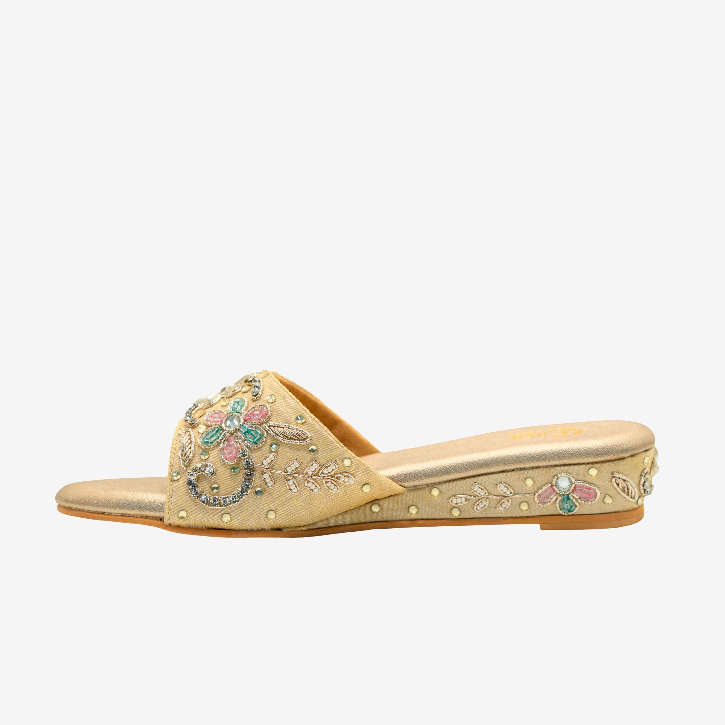 Ravelle ComfortCurve Flats