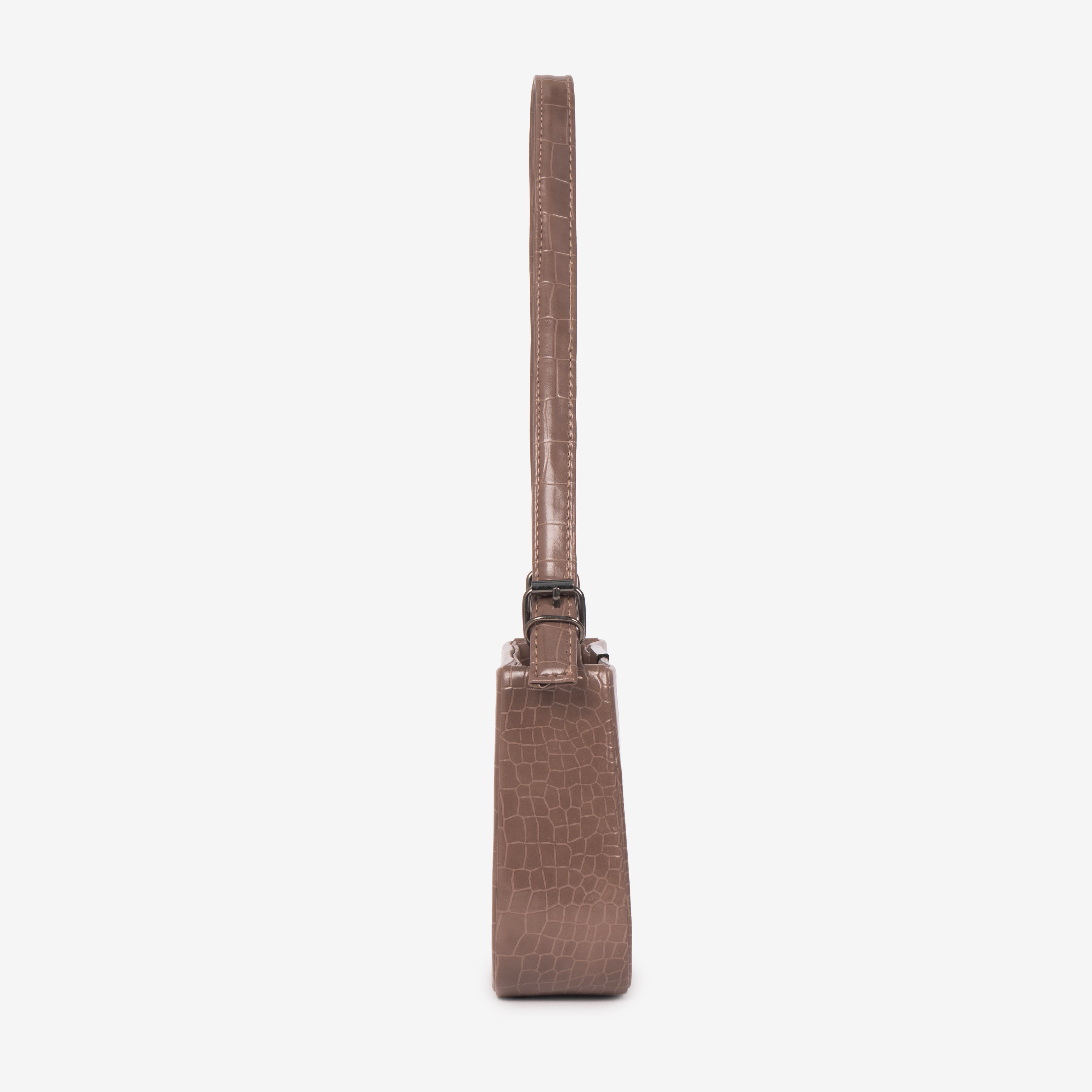 Trend Trail Bags