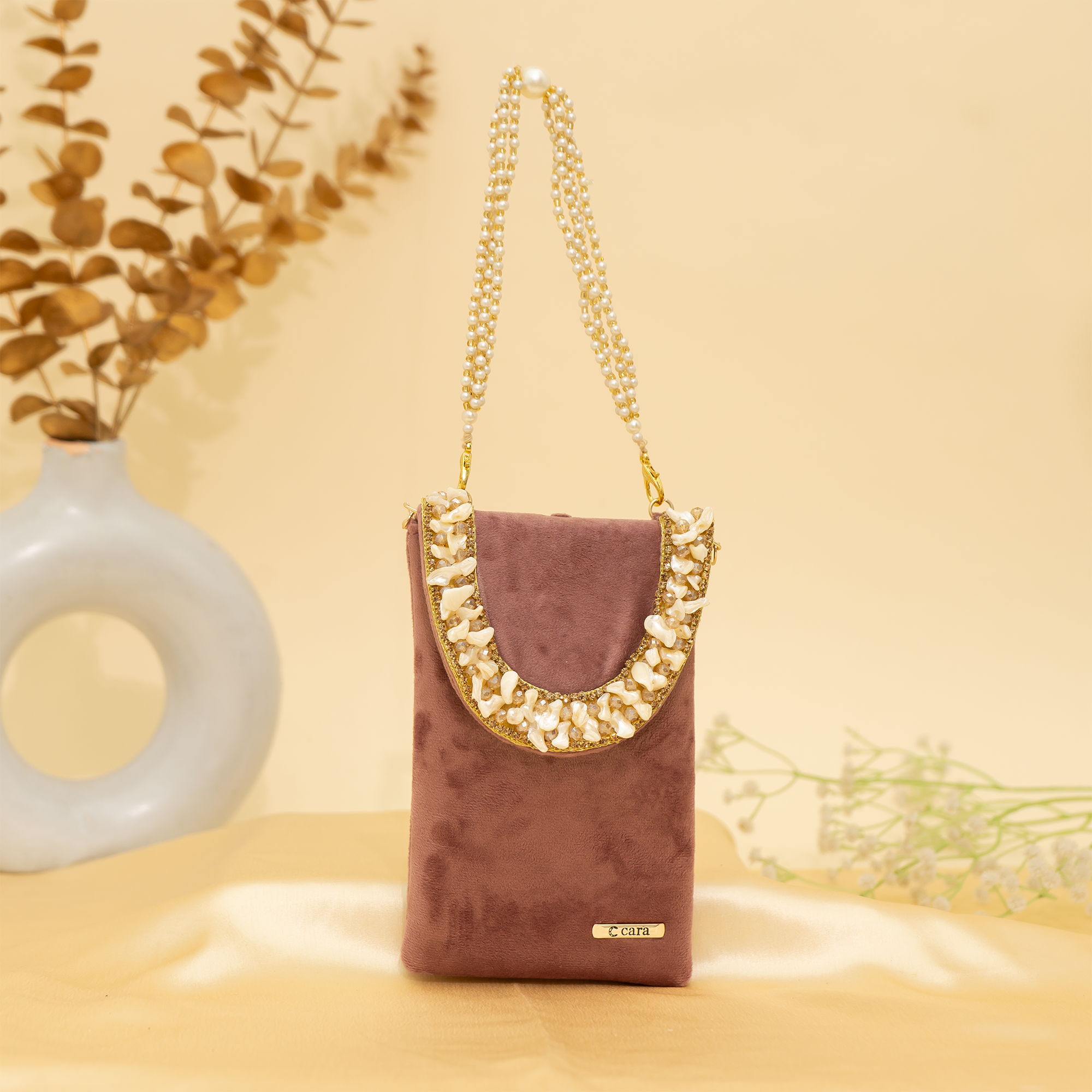 Velvet Pearl Mobile Sling| cara