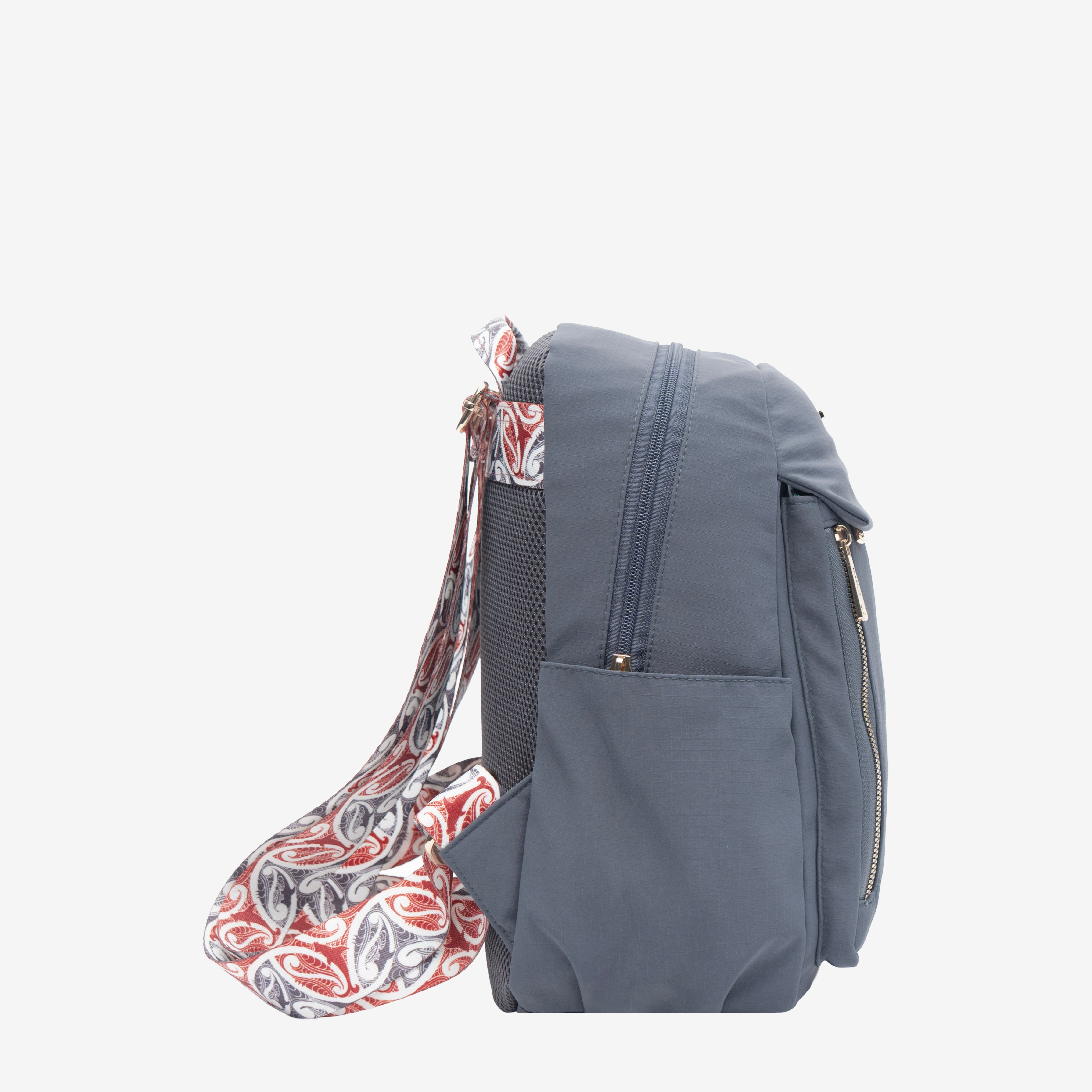 Wander Loop Backpack