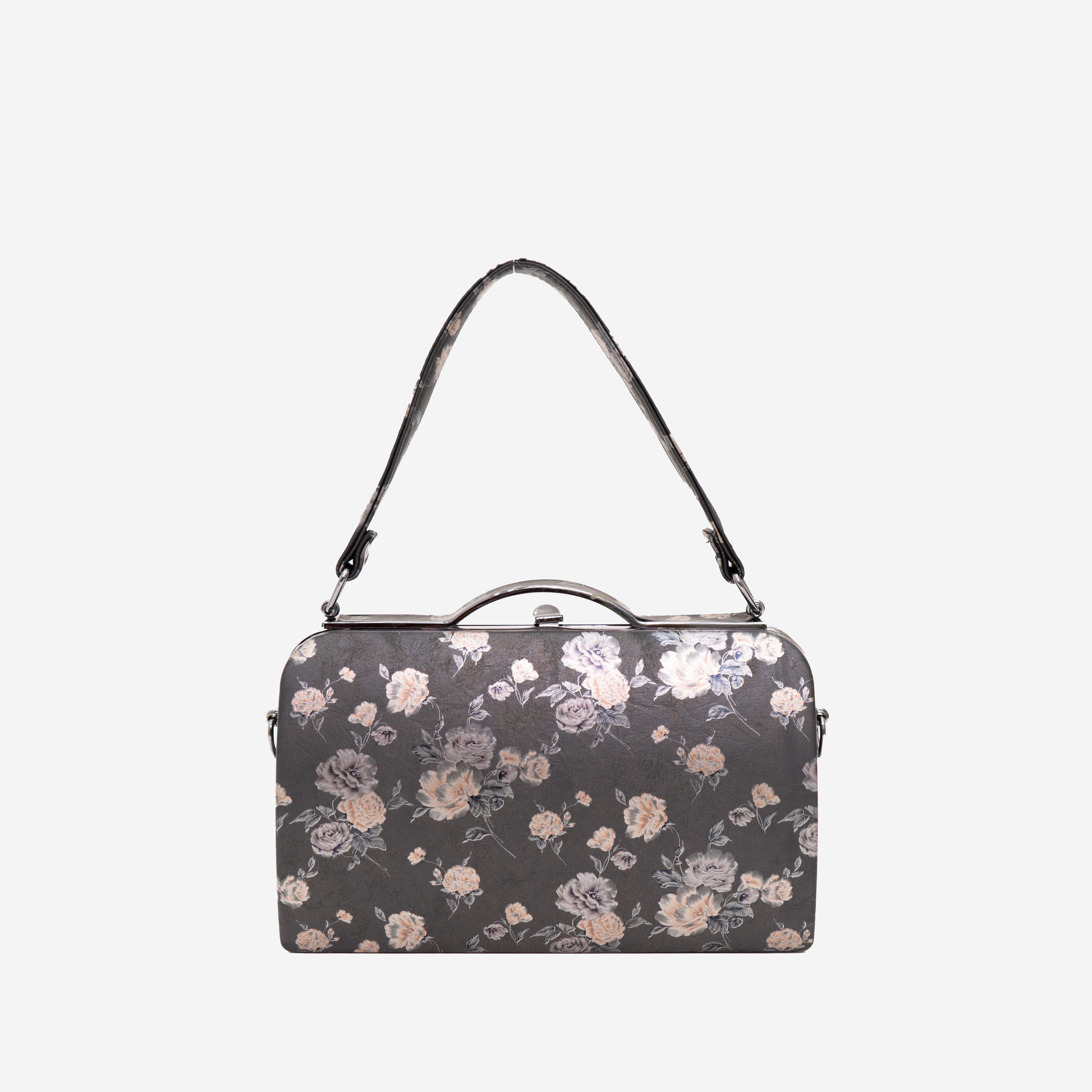 Black Floral Bliss I Cara