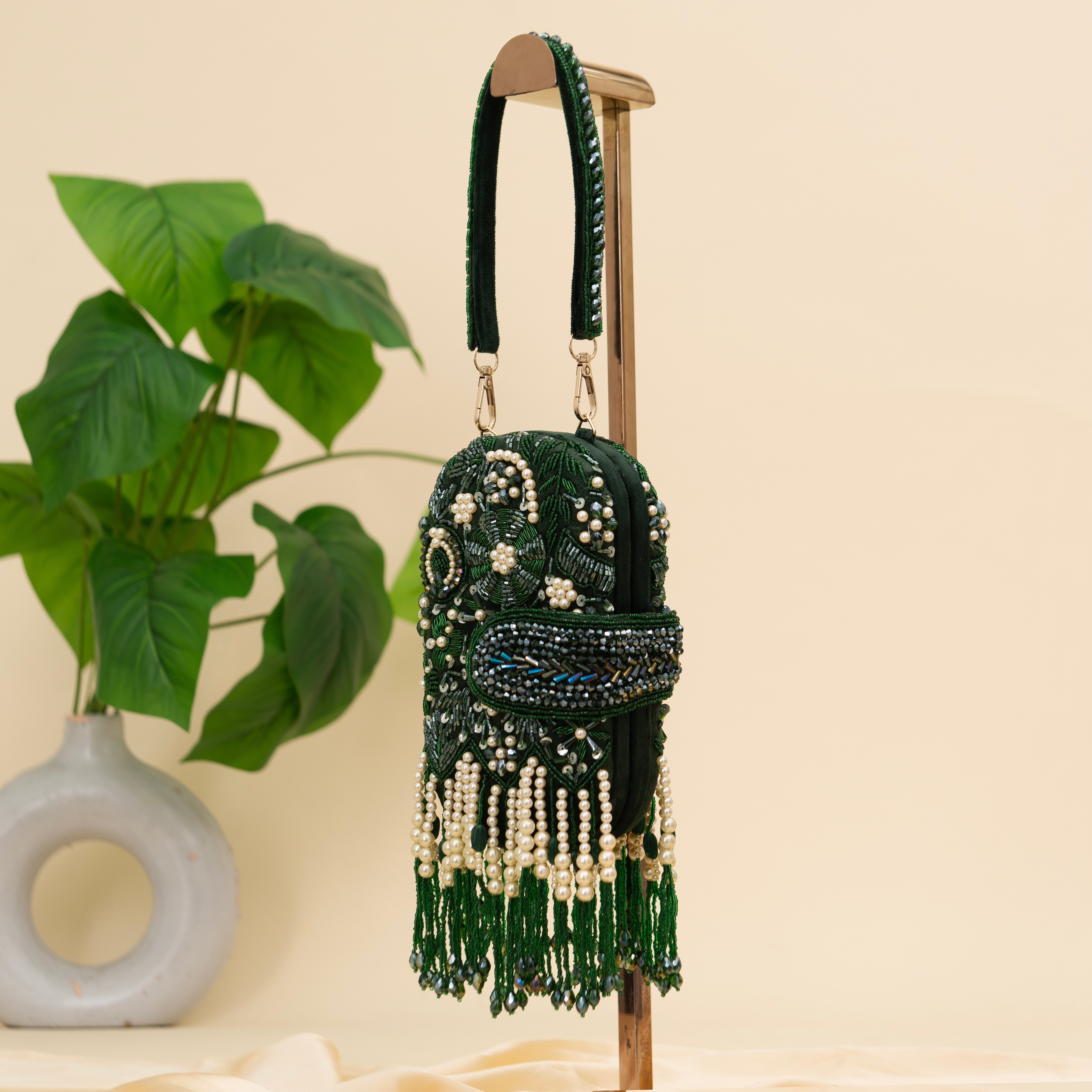 Pearl Aura Potli