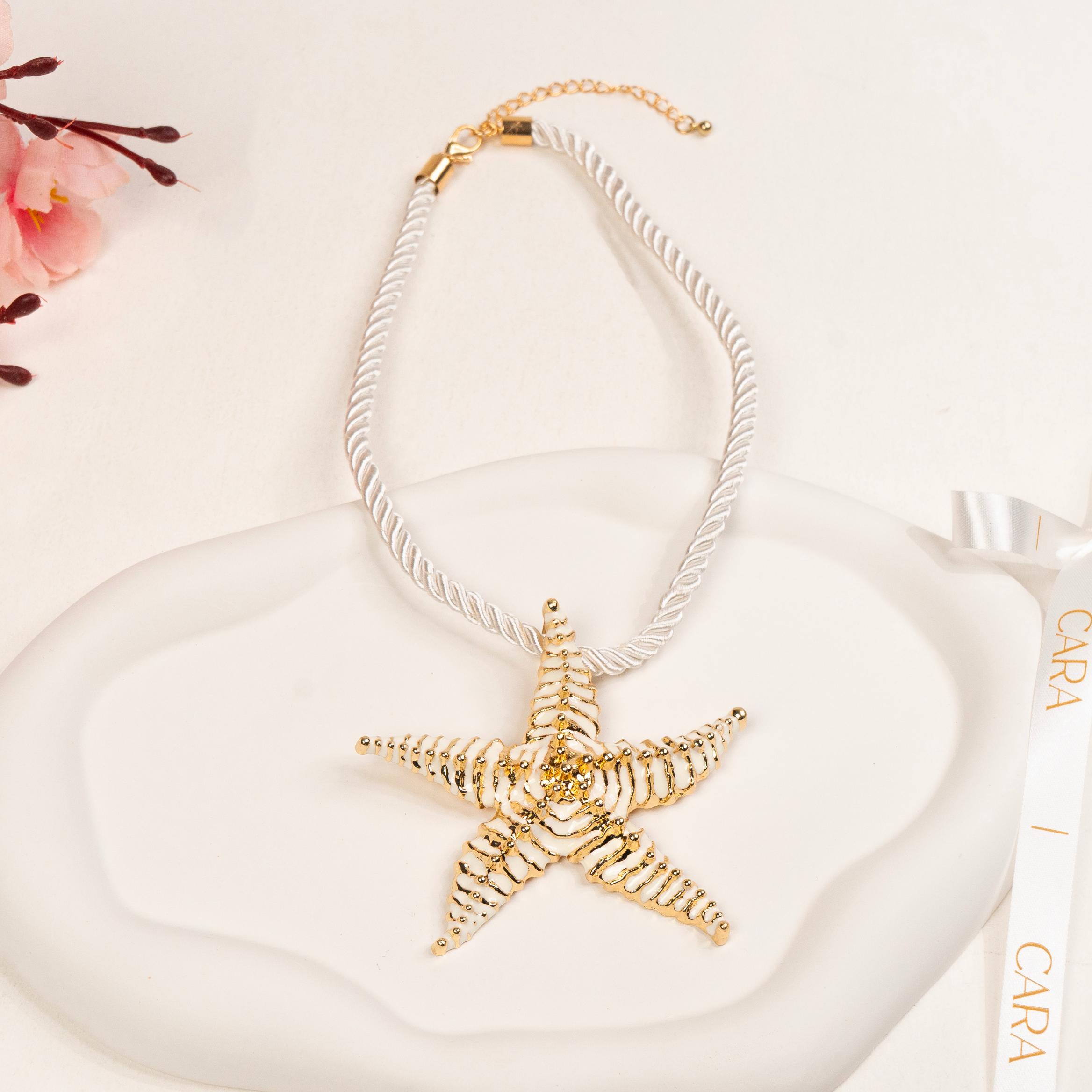 Gold Knot Necklace