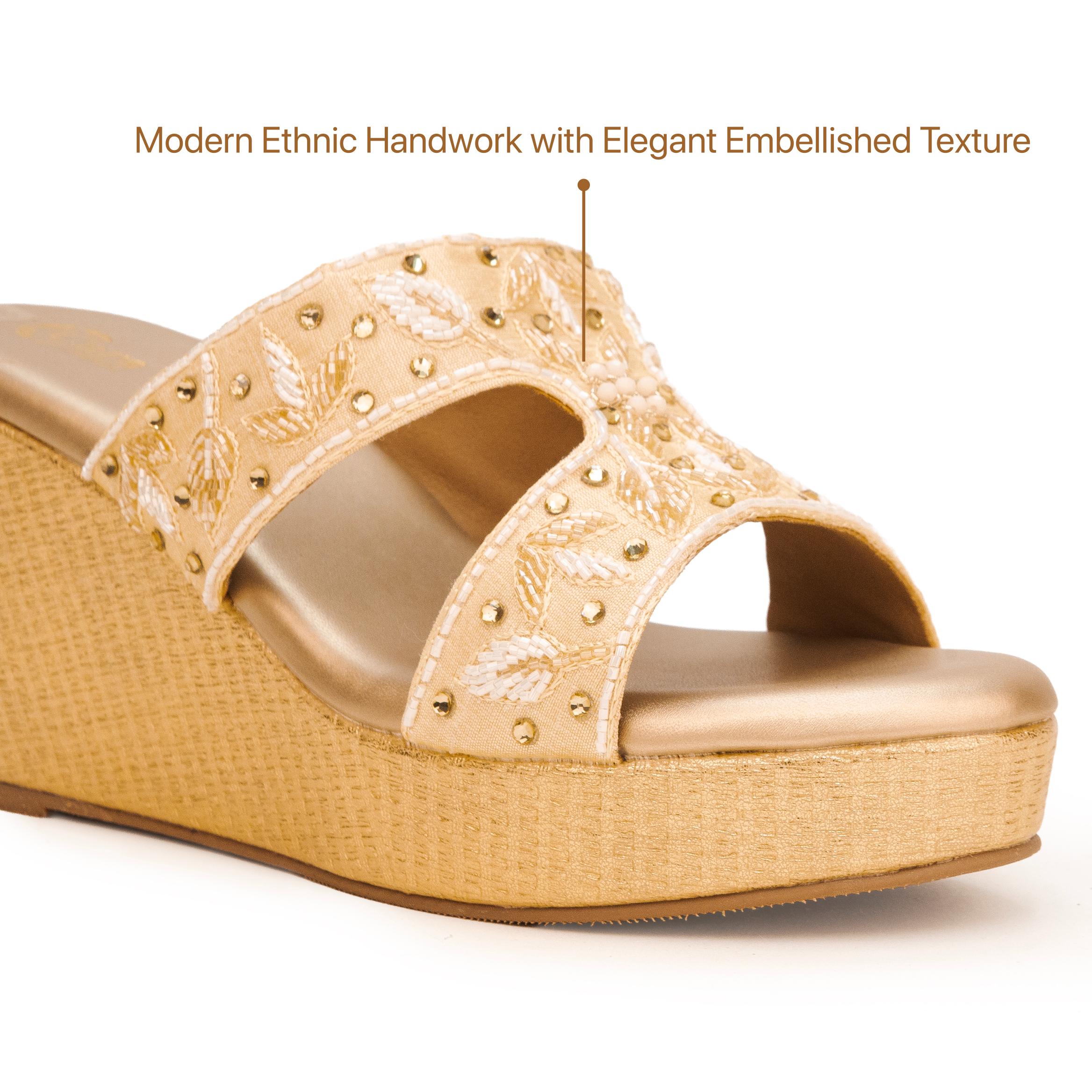 Leaflet Crystals Wedges