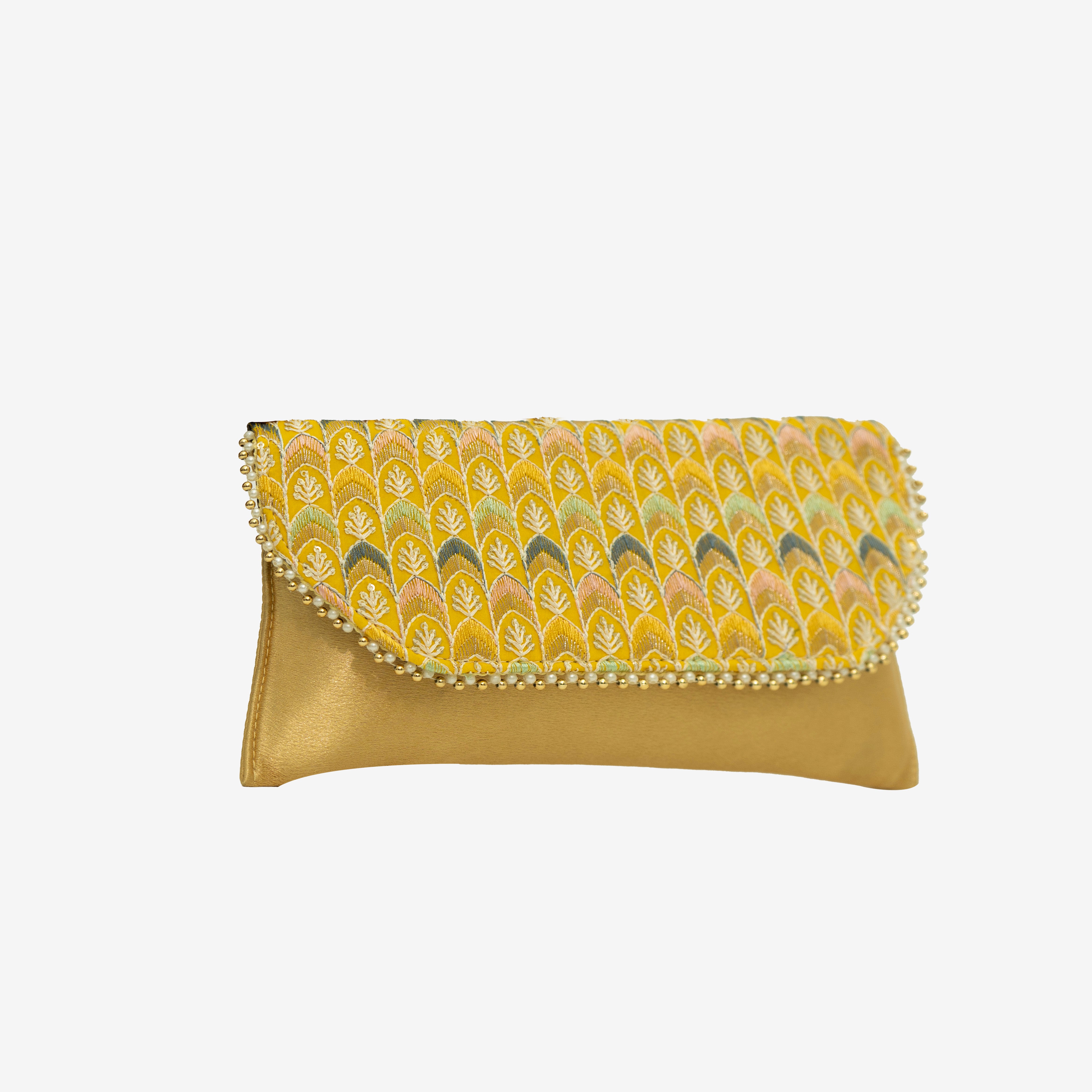 Embroidered Splendor clutch | Cara