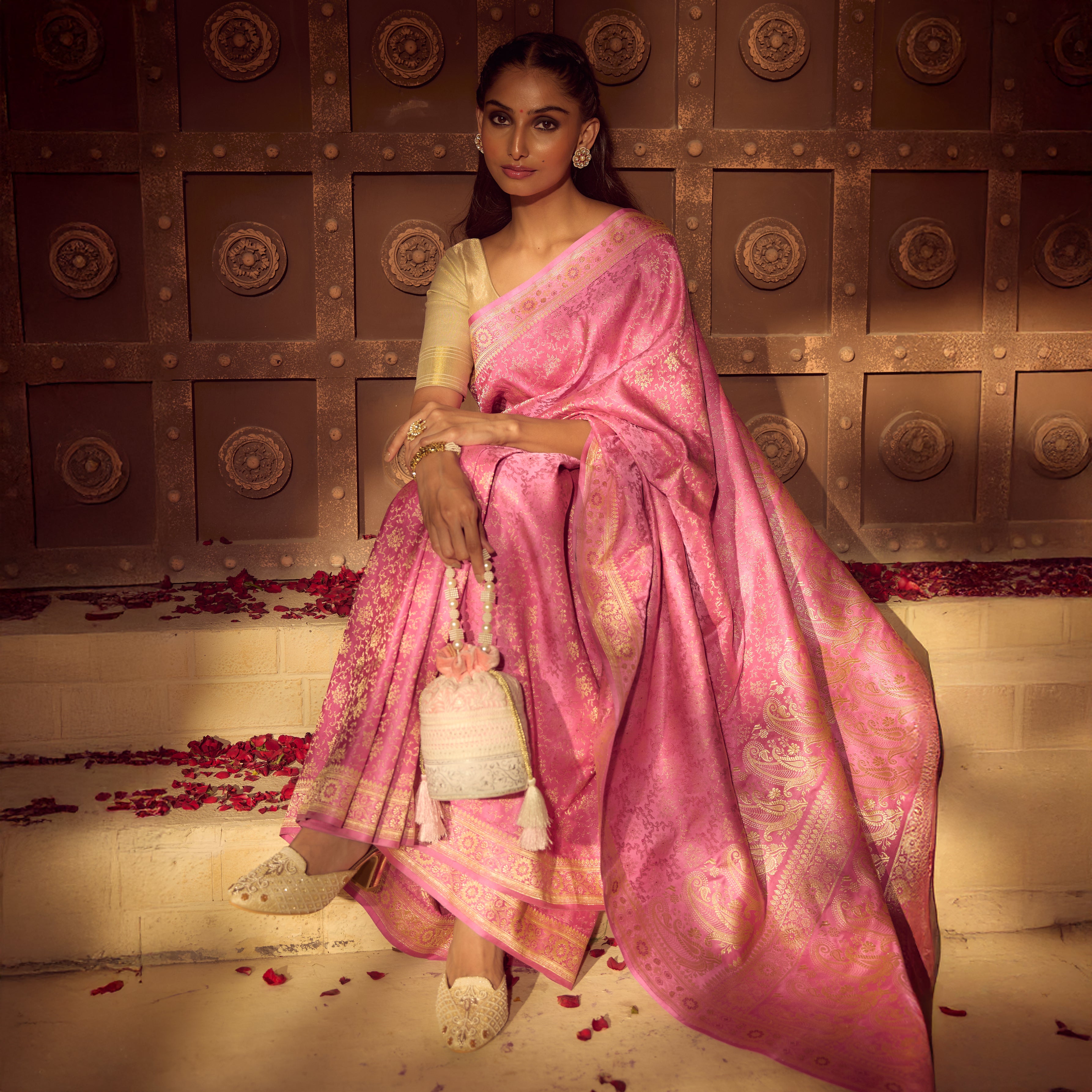 Peach Empress Potli