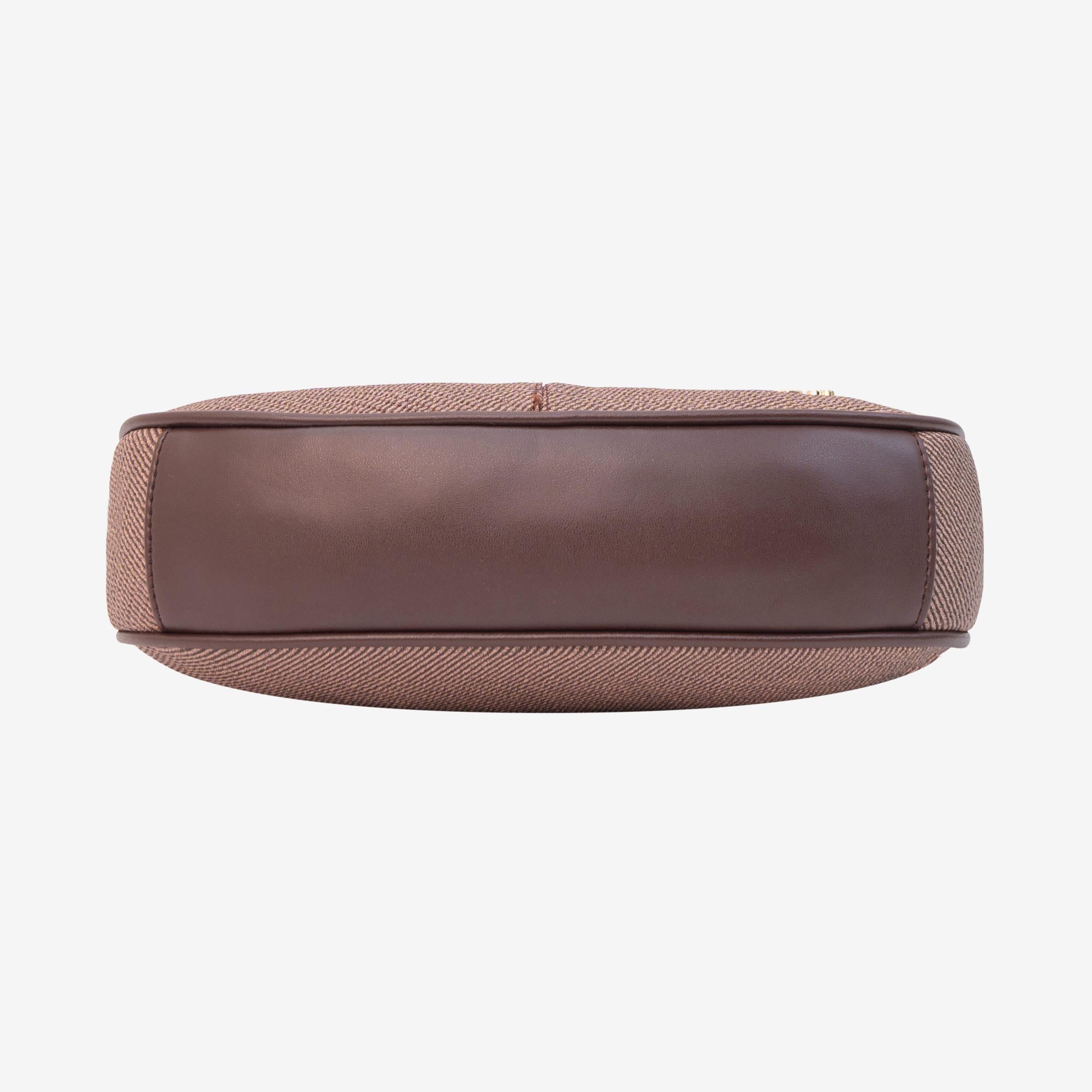 Timeless Elegance Luna Purse