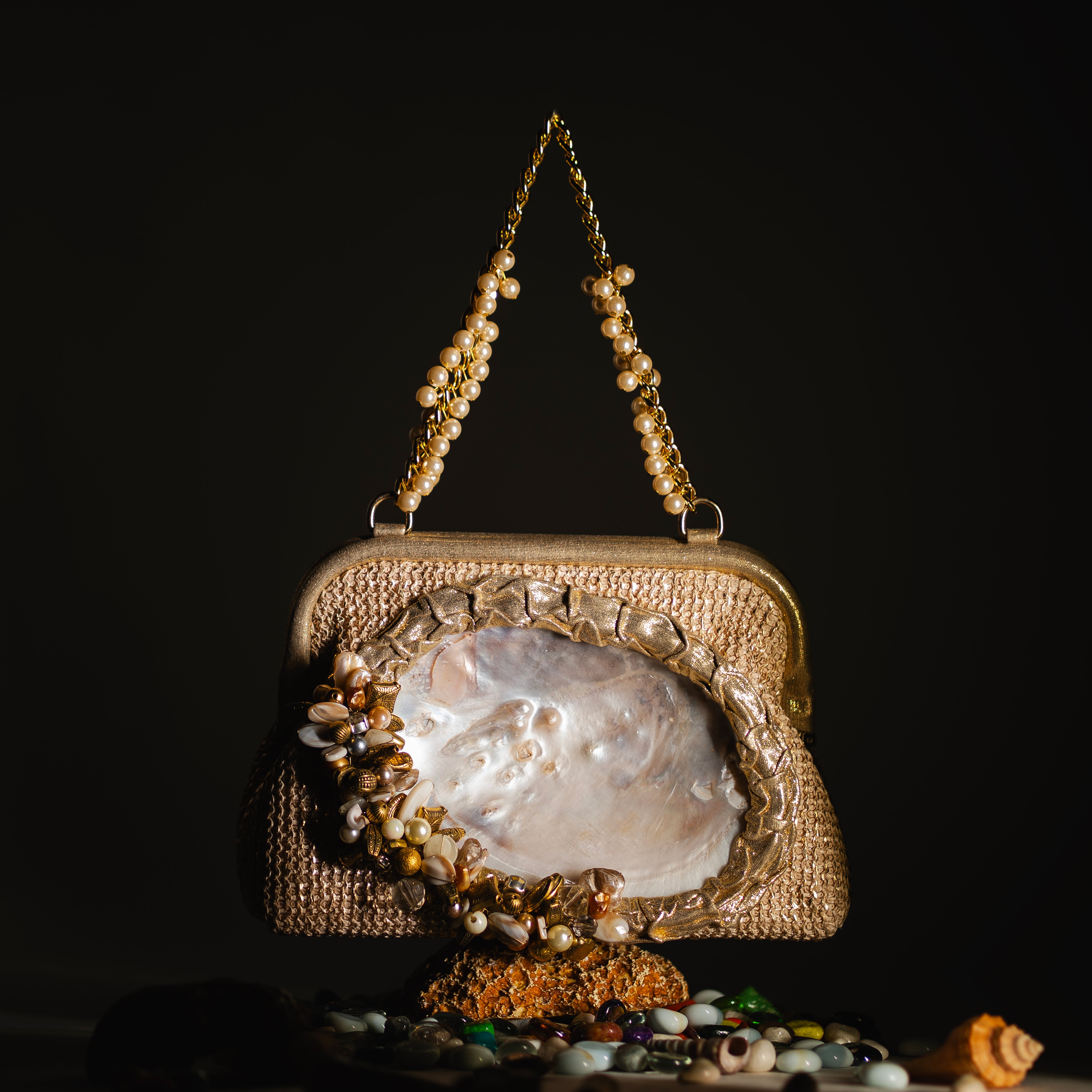 Empress Shell potli | cara