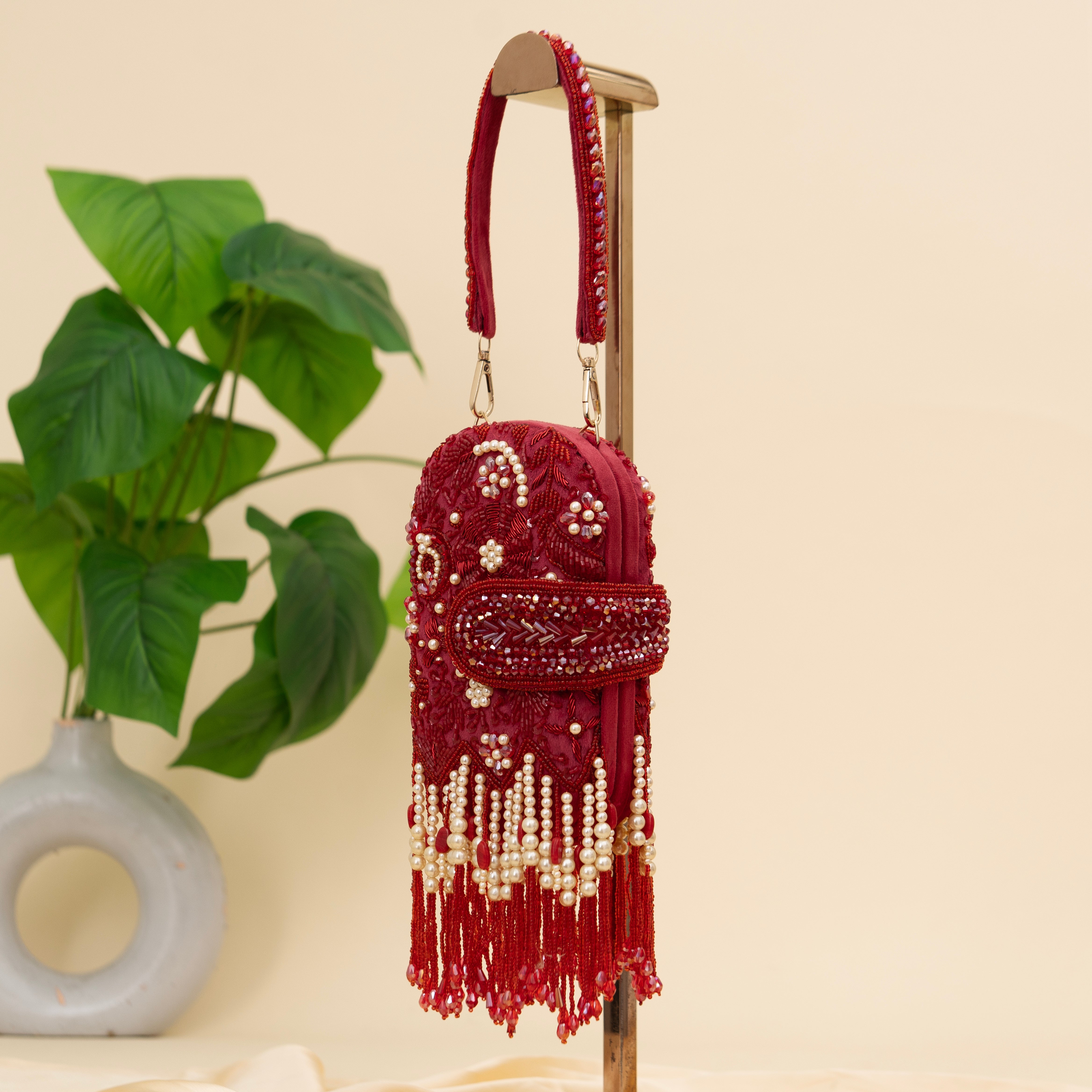 Pearl Aura Potli