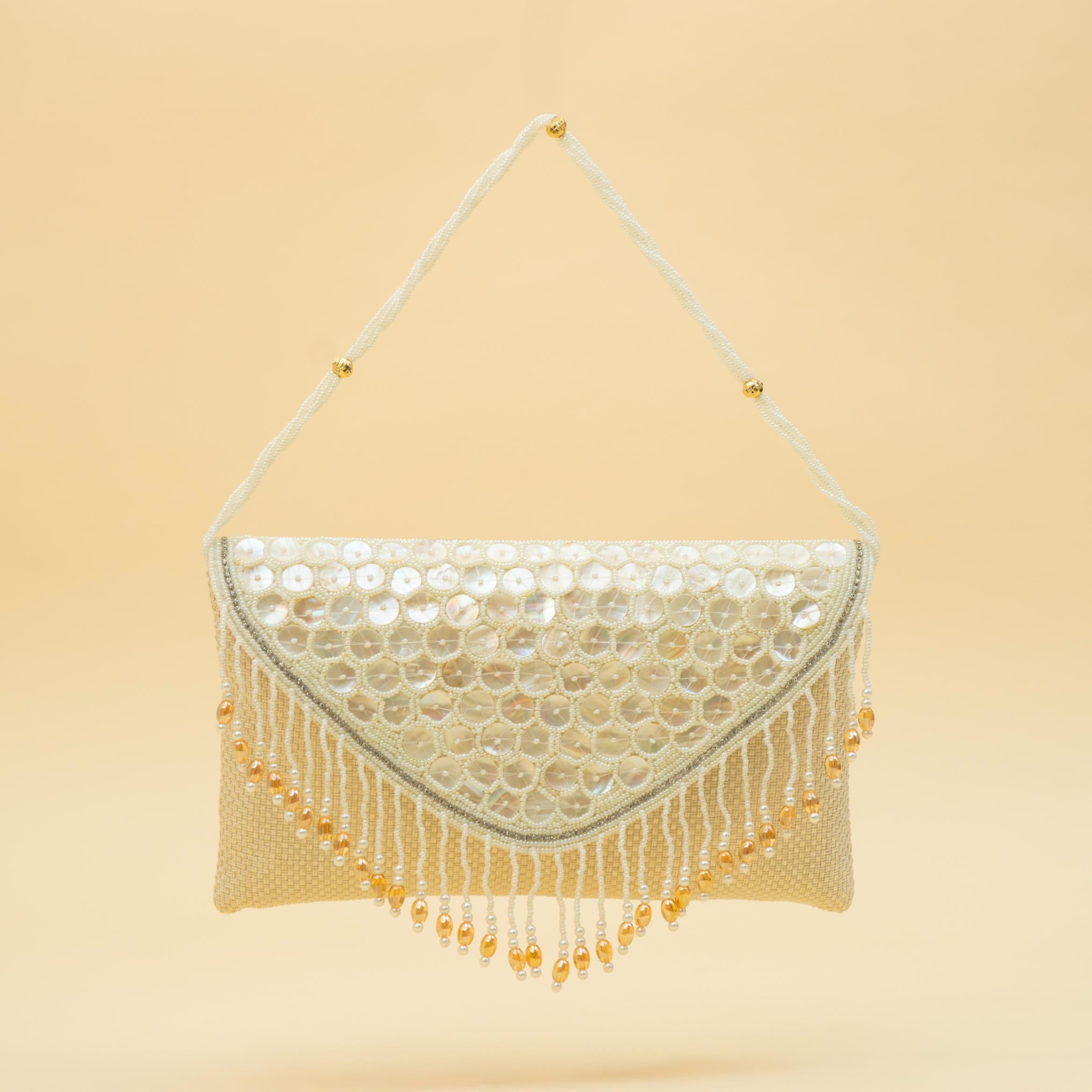 Elegant Shell Embellished Honeycomb  Shoulder Clutch