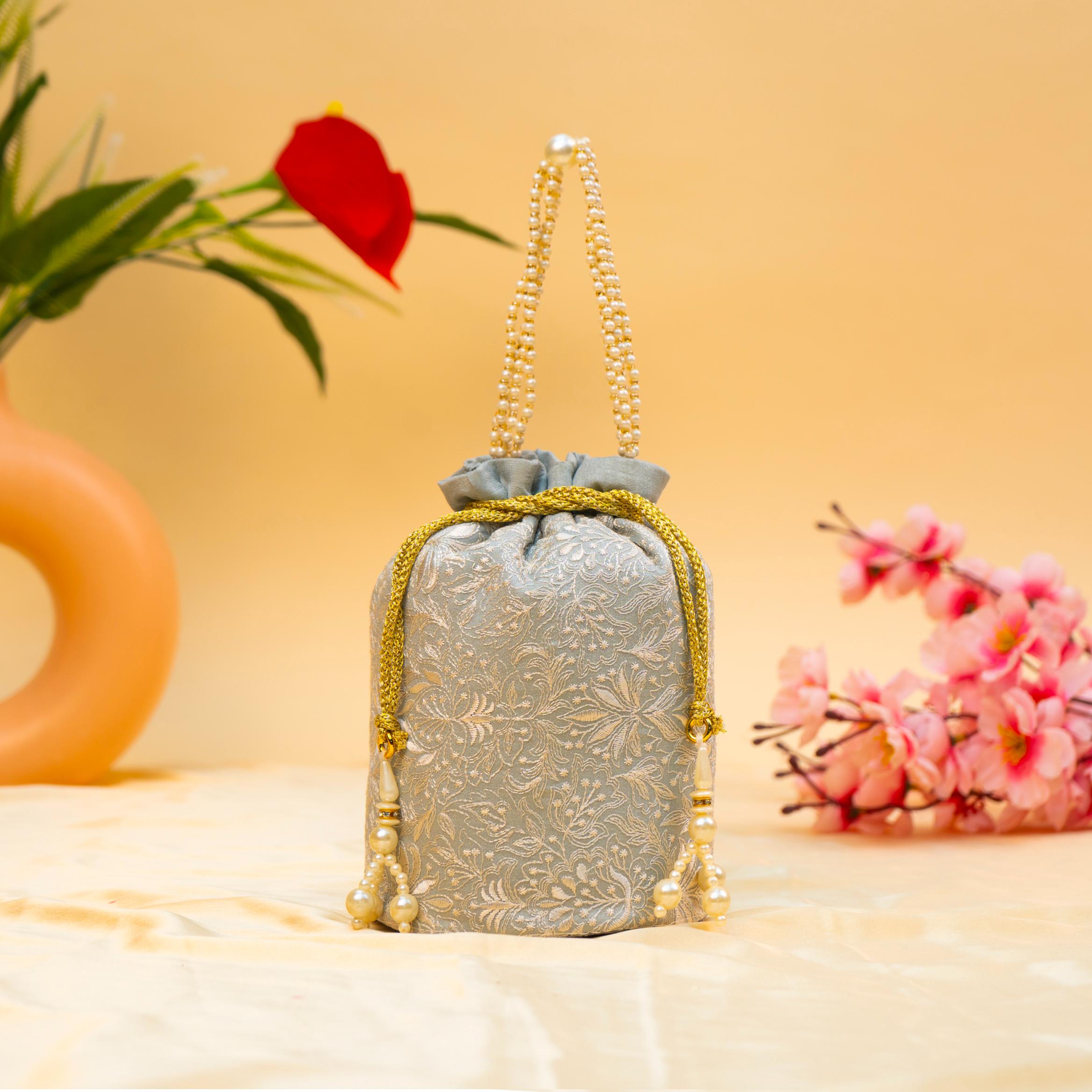 Tradition Weave Potli