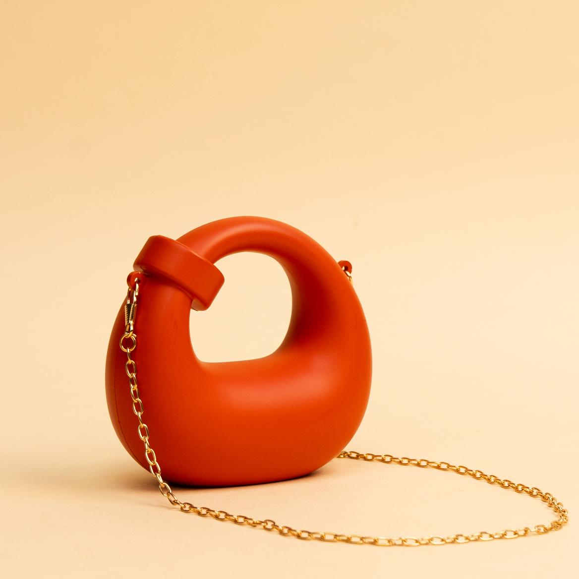 Veloria Metallic Sling