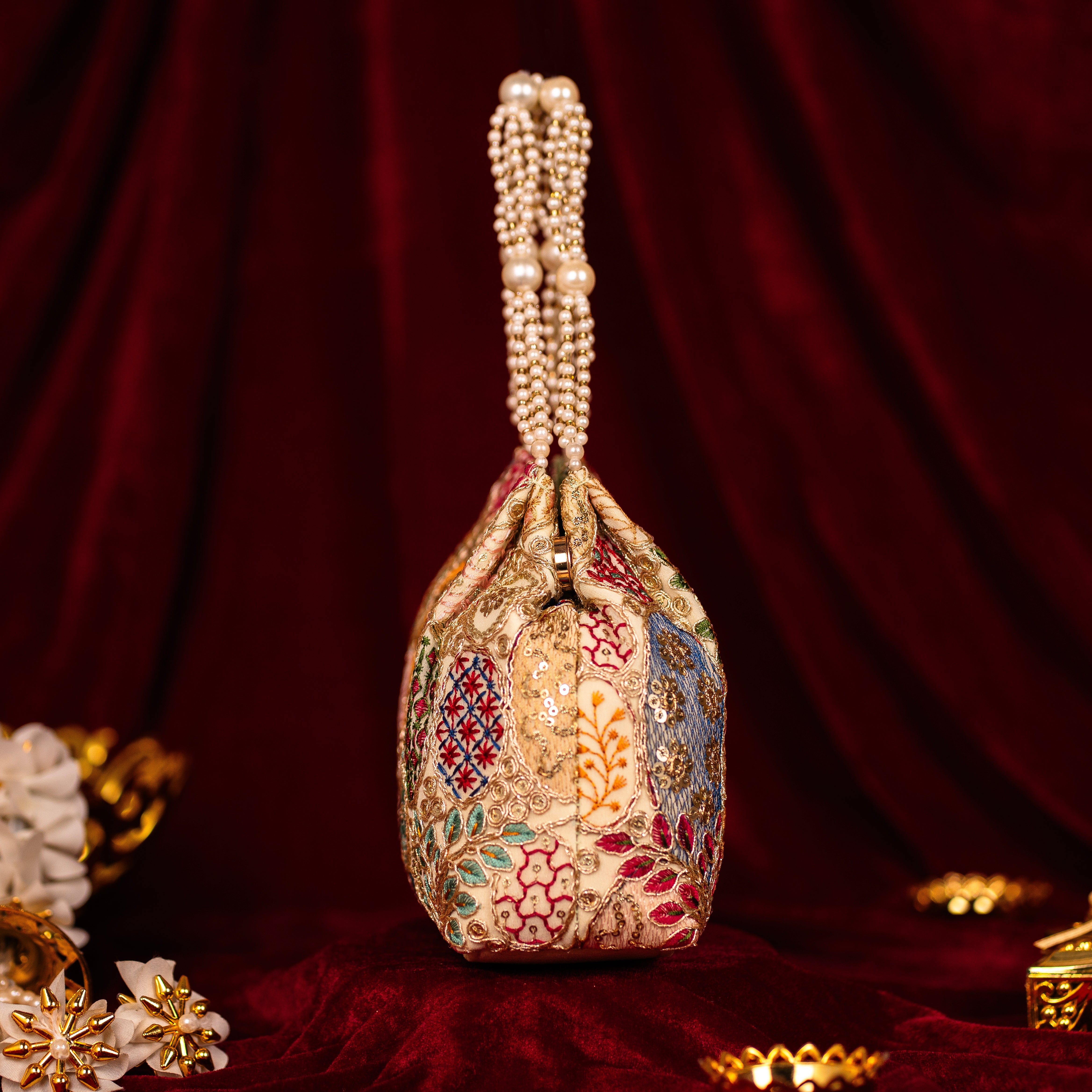 Opulent Pearl Potli