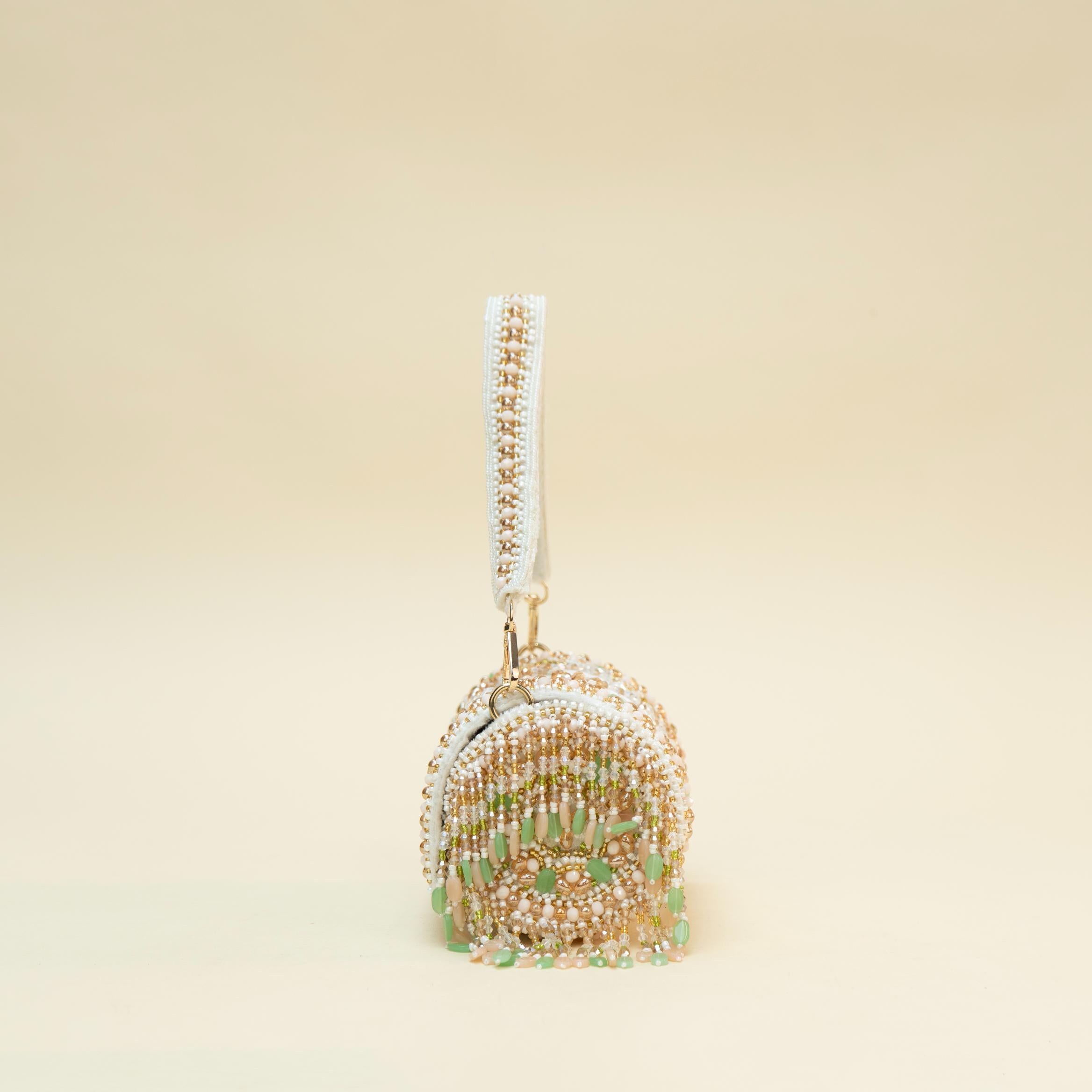 Contour Ornament Line