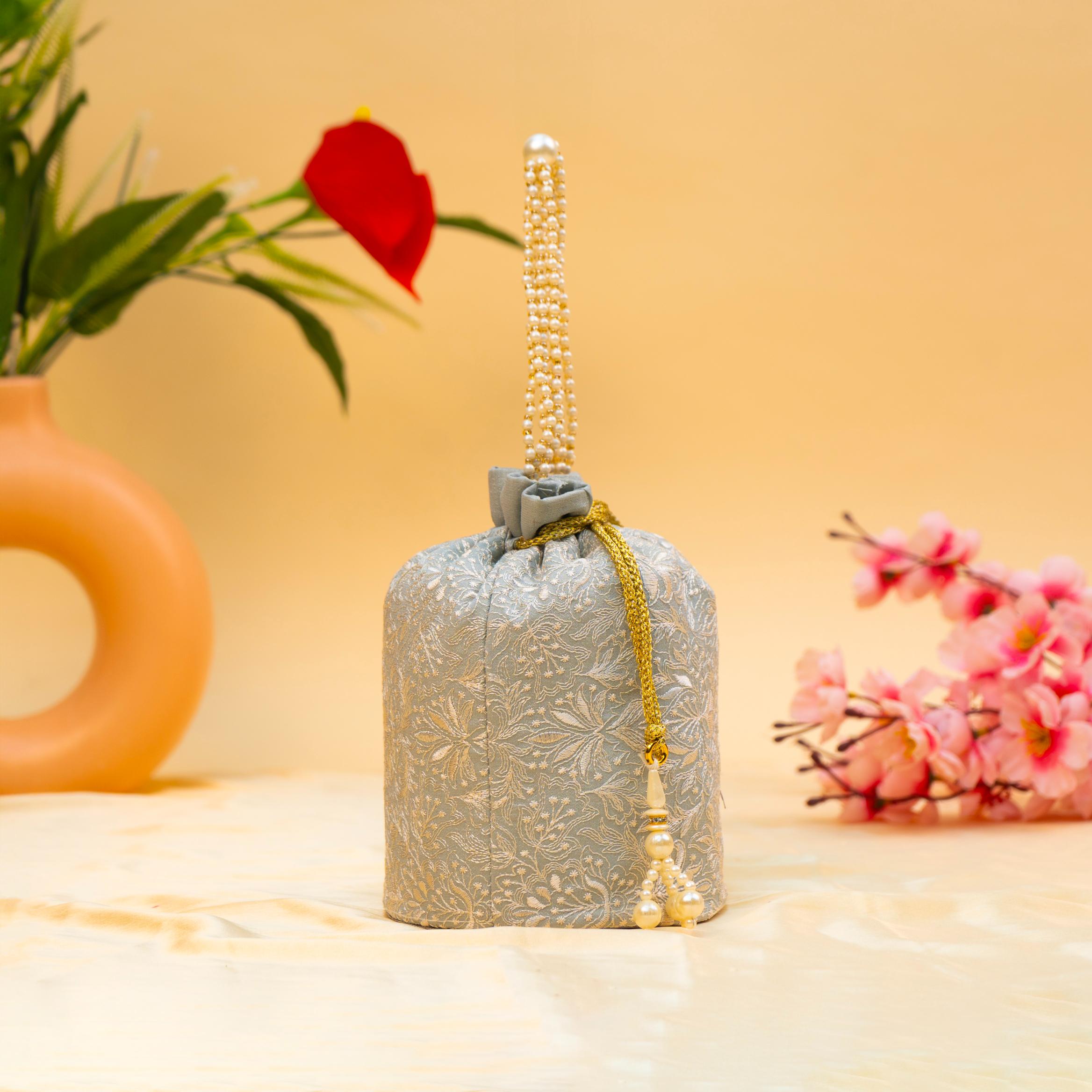 Tradition Weave Potli