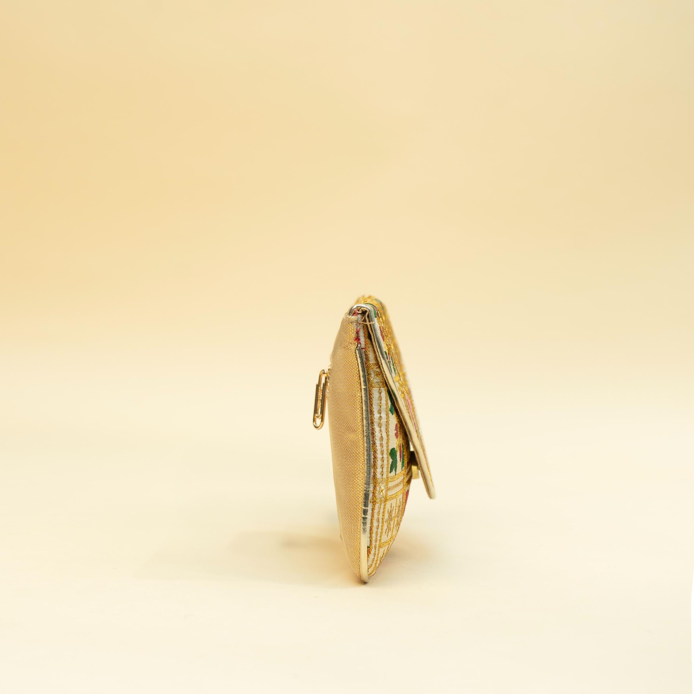 Heirloom Stitch Clutch