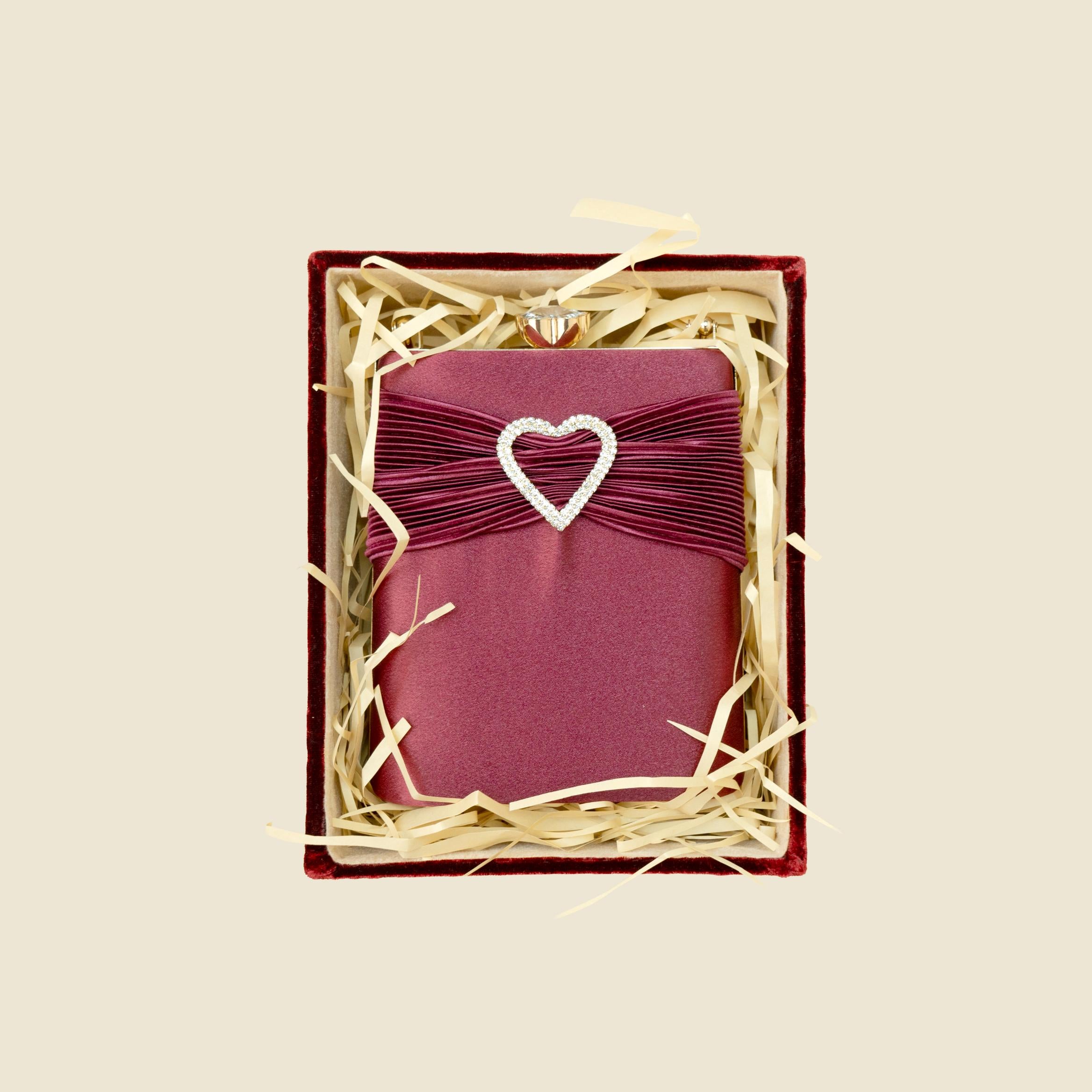 Cara Luxurious Velvet Gift Set