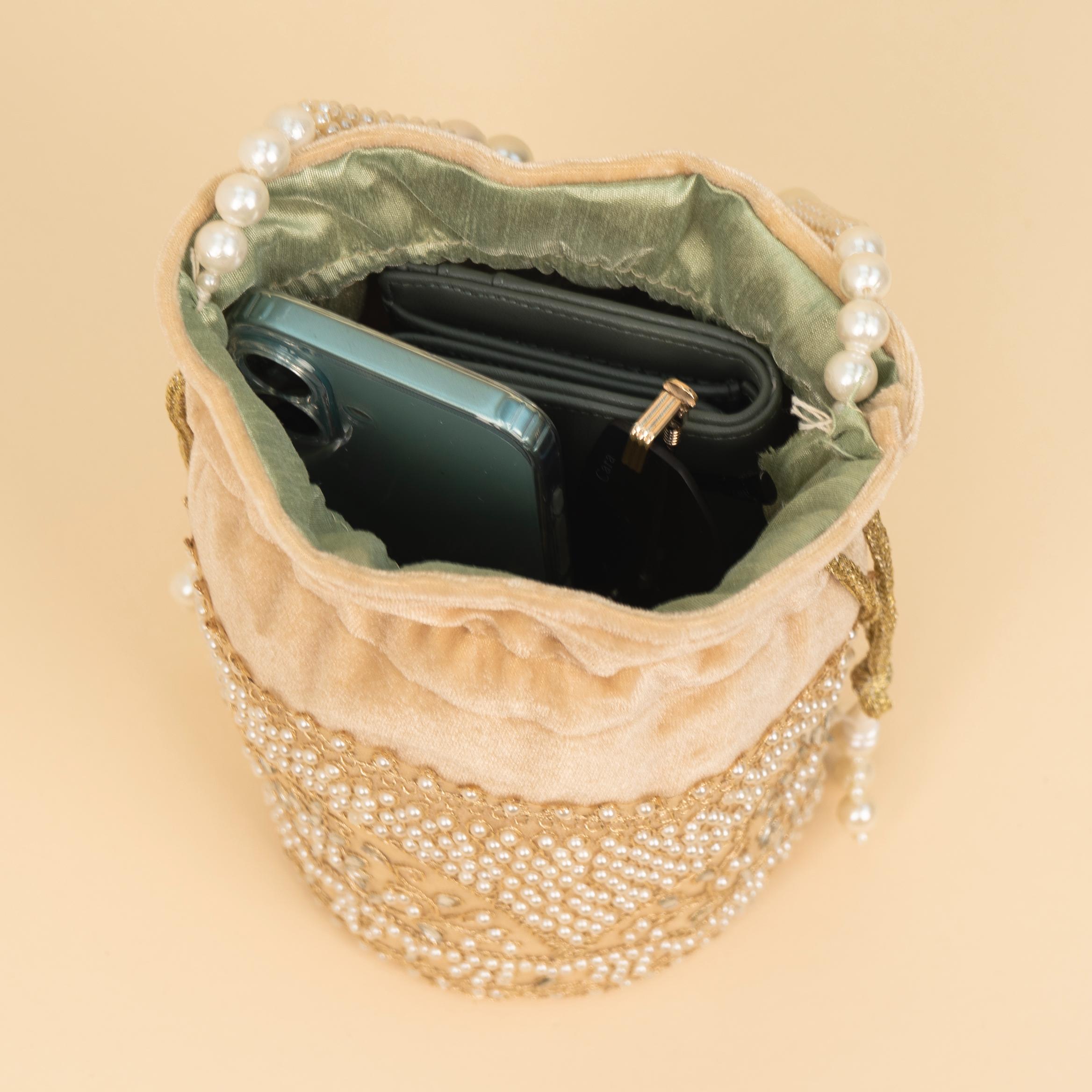 Mirror Pearl Legacy Potli