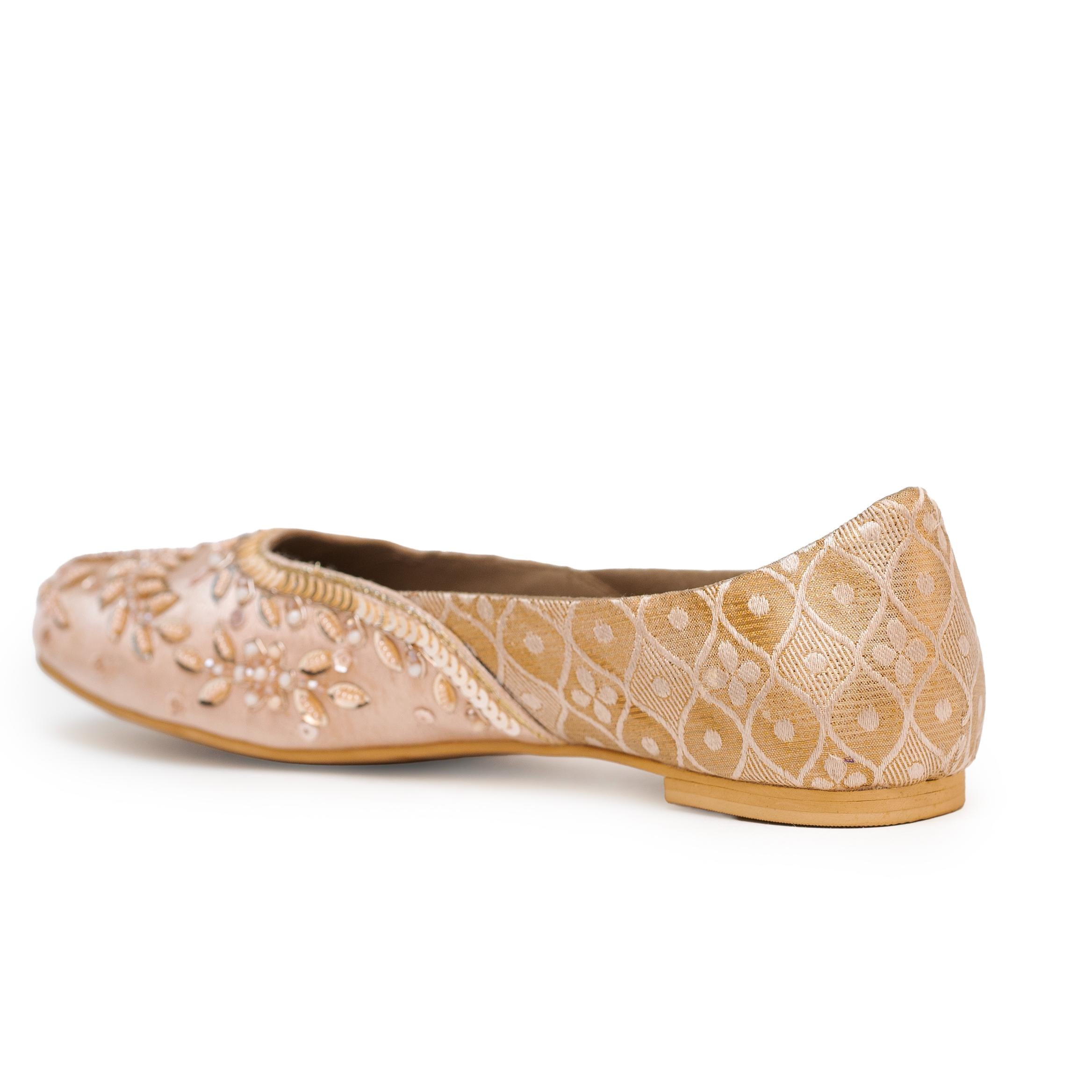 Diamond Leaf Flats