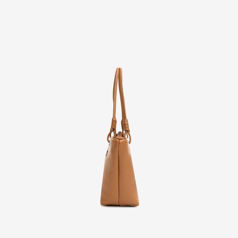 Delightful Slingbag | Cara