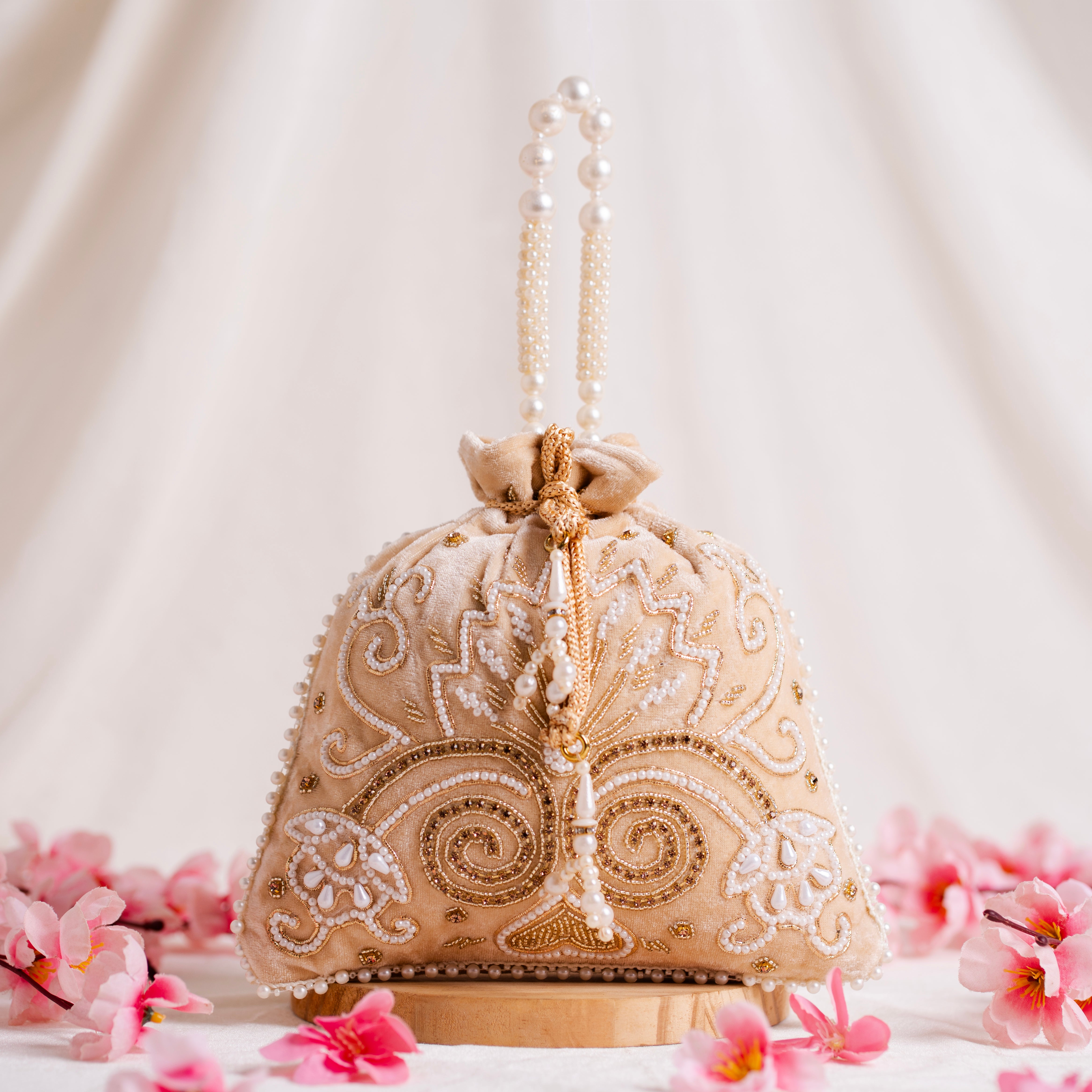 Pearlstone Radiance Potli