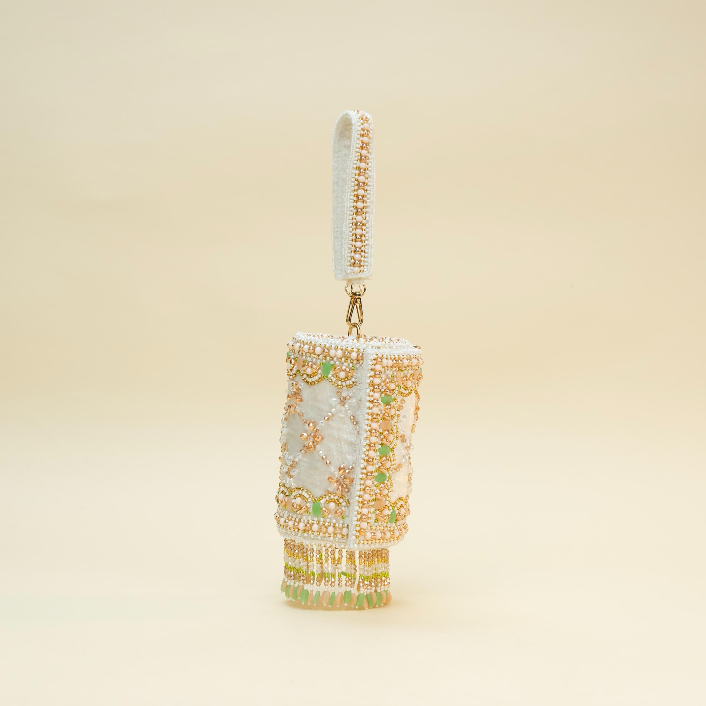 Contour Ornament Line