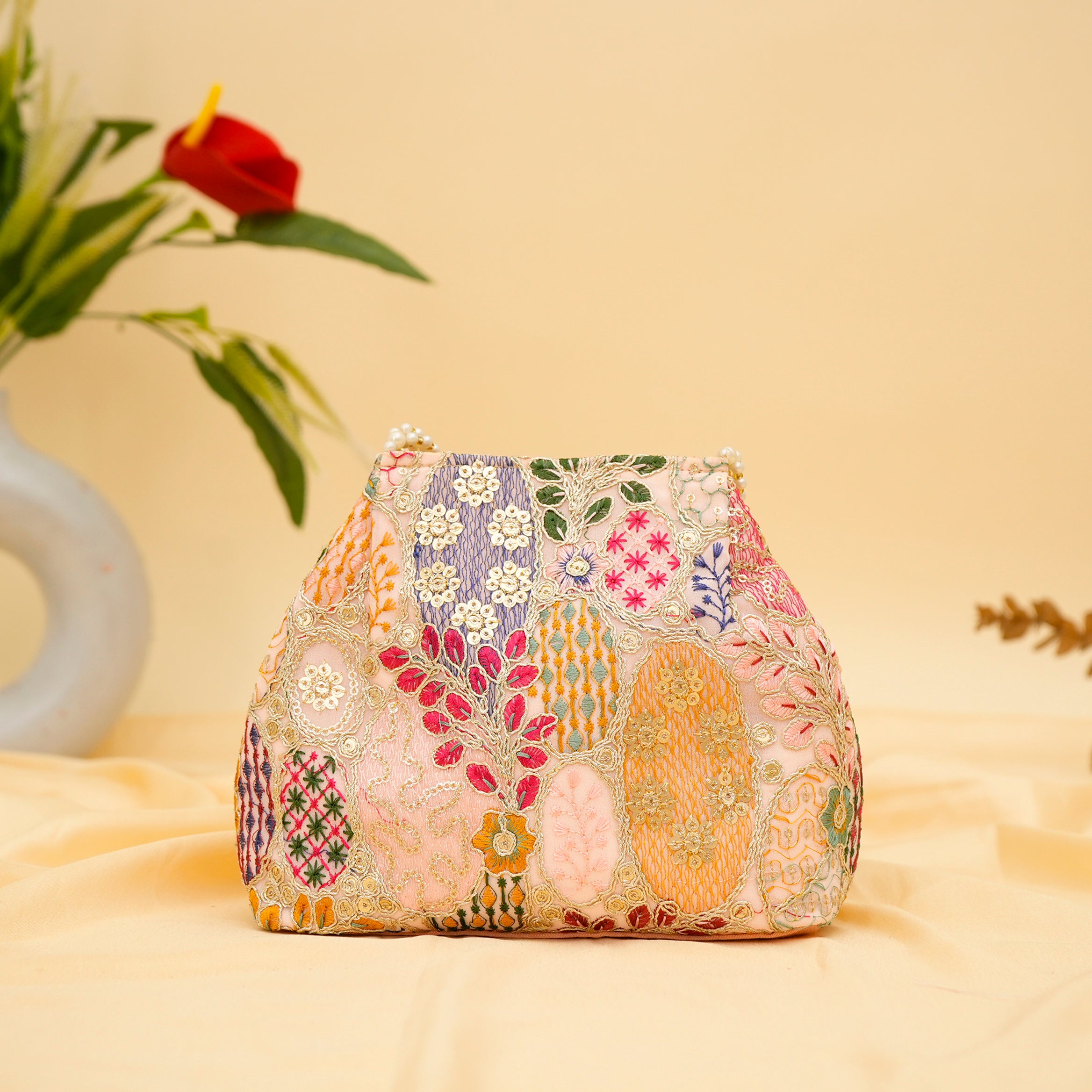 Opulent Pearl Potli