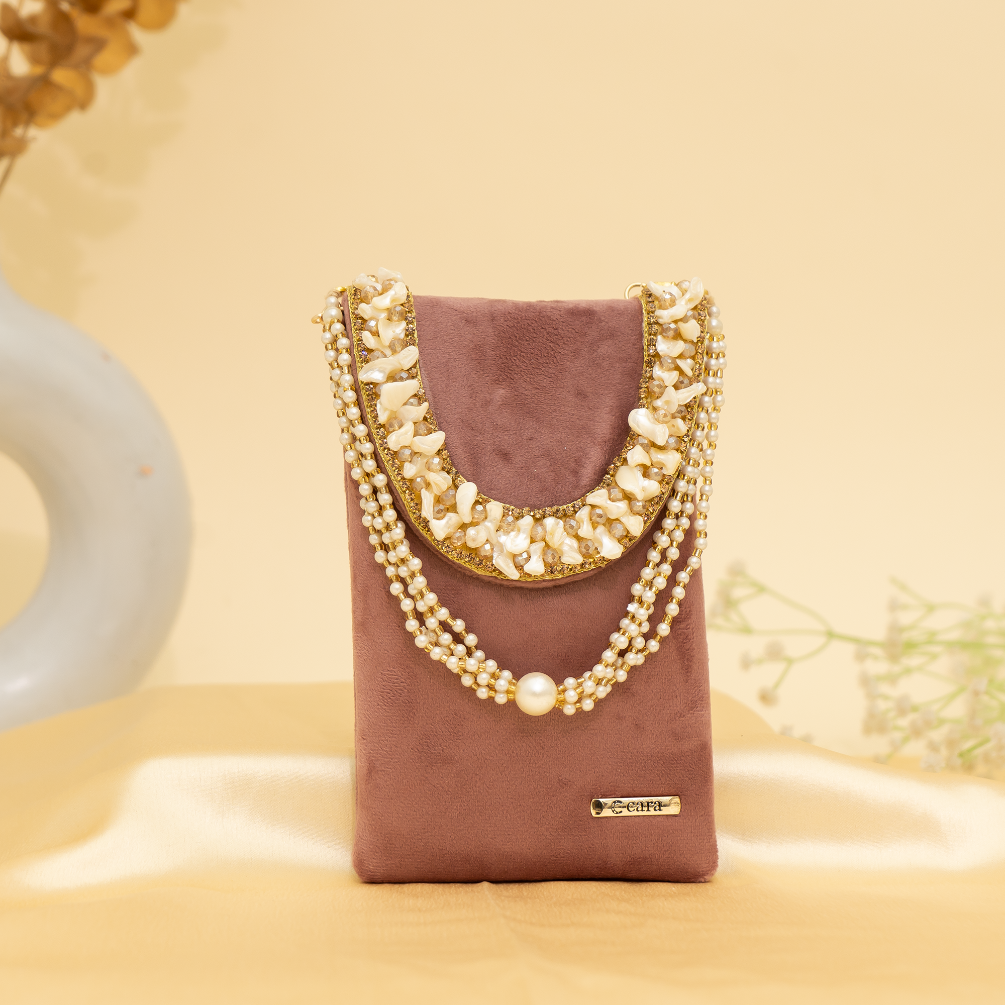 Velvet Pearl Mobile Sling| cara