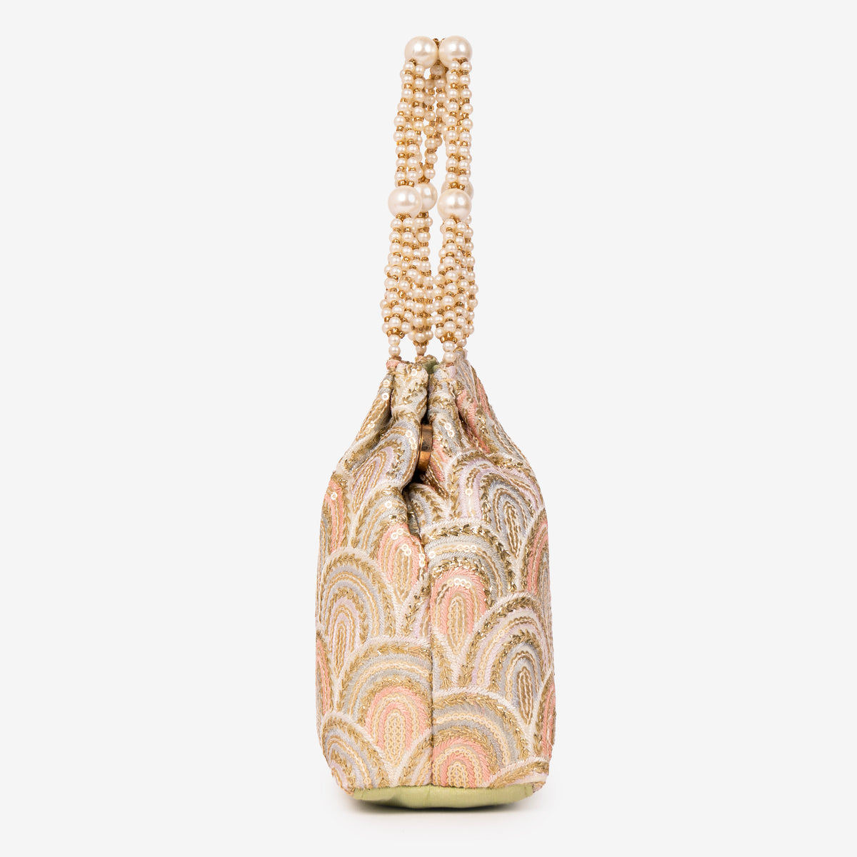 Golden Grace Potli | cara