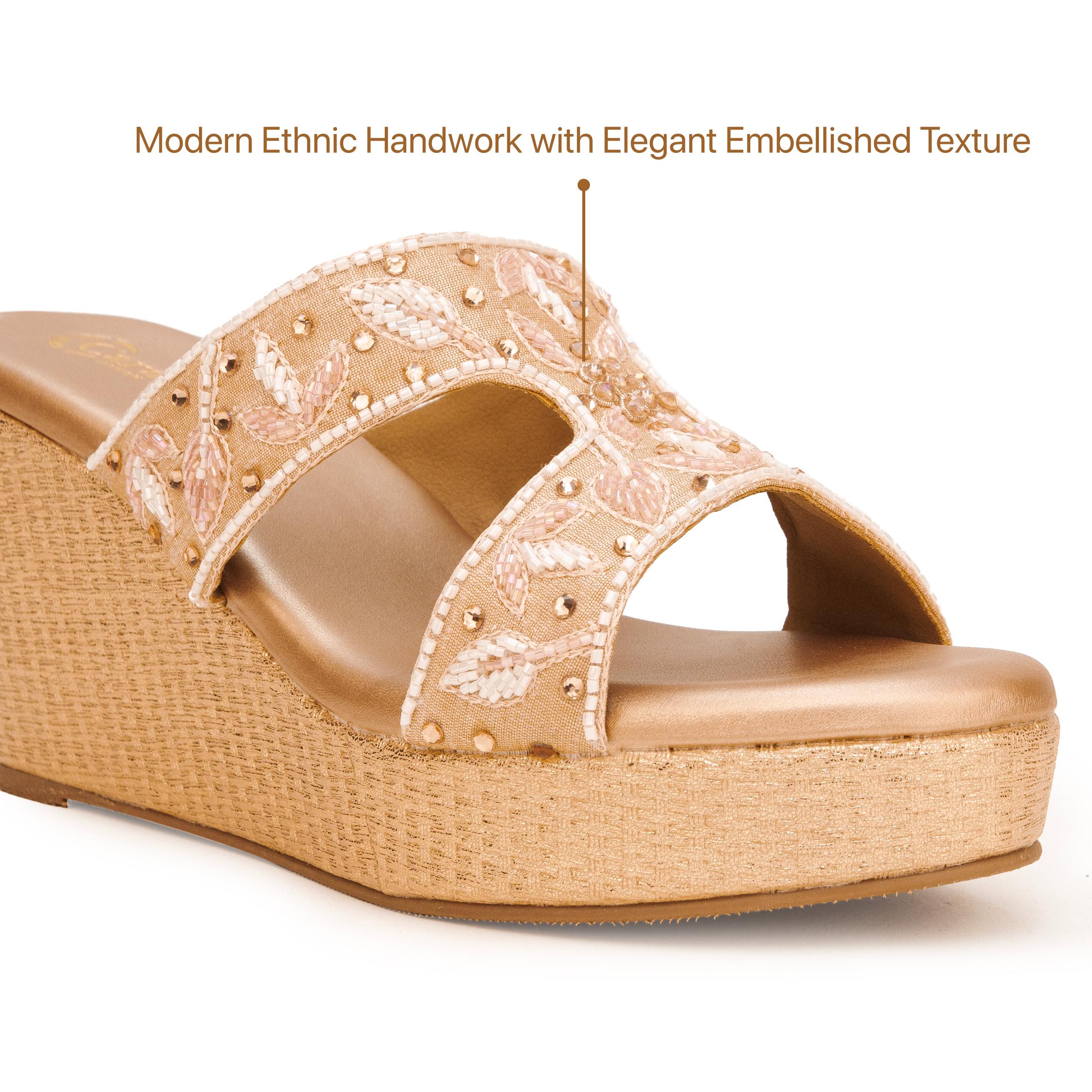 Leaflet Crystals Wedges