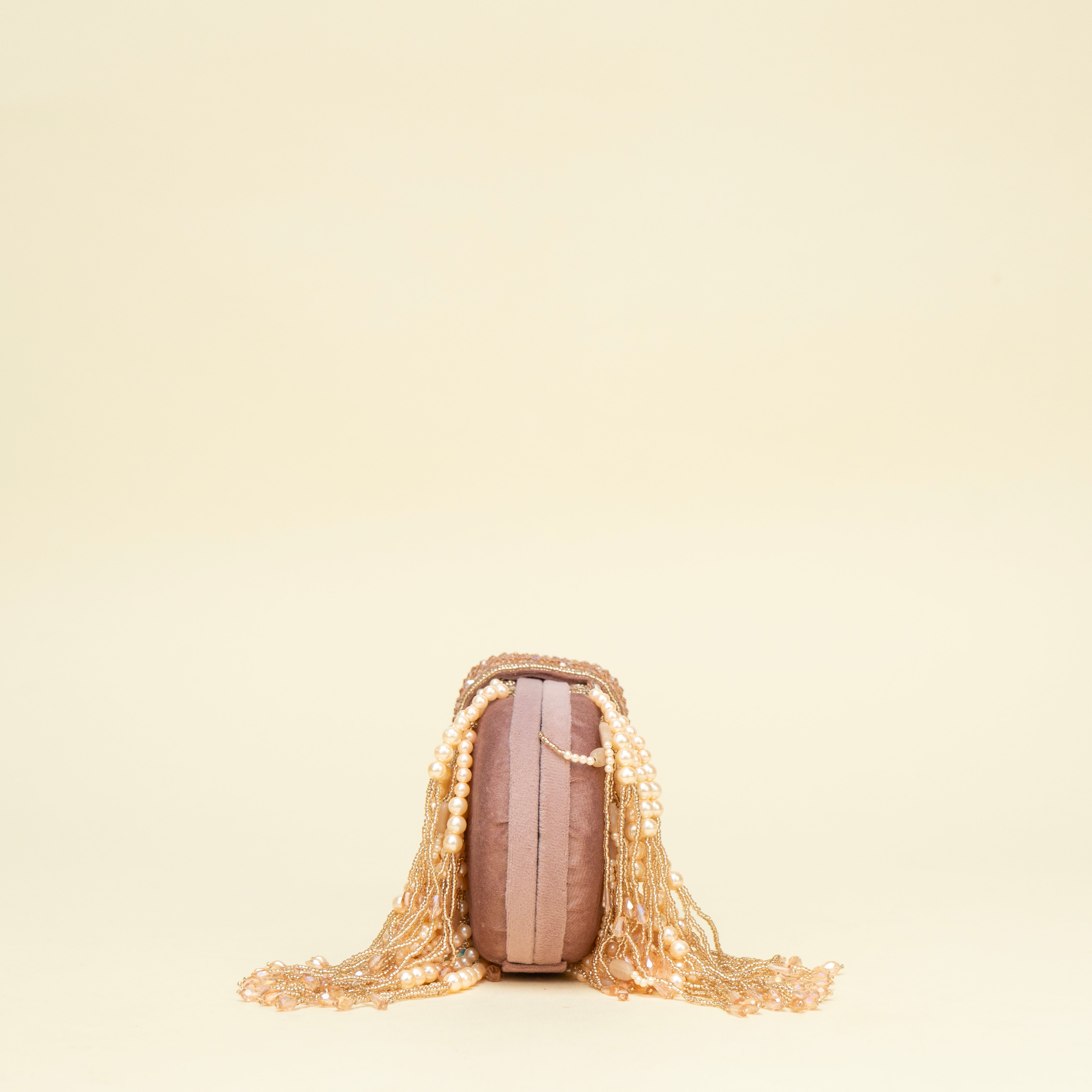 Pearl Aura Potli