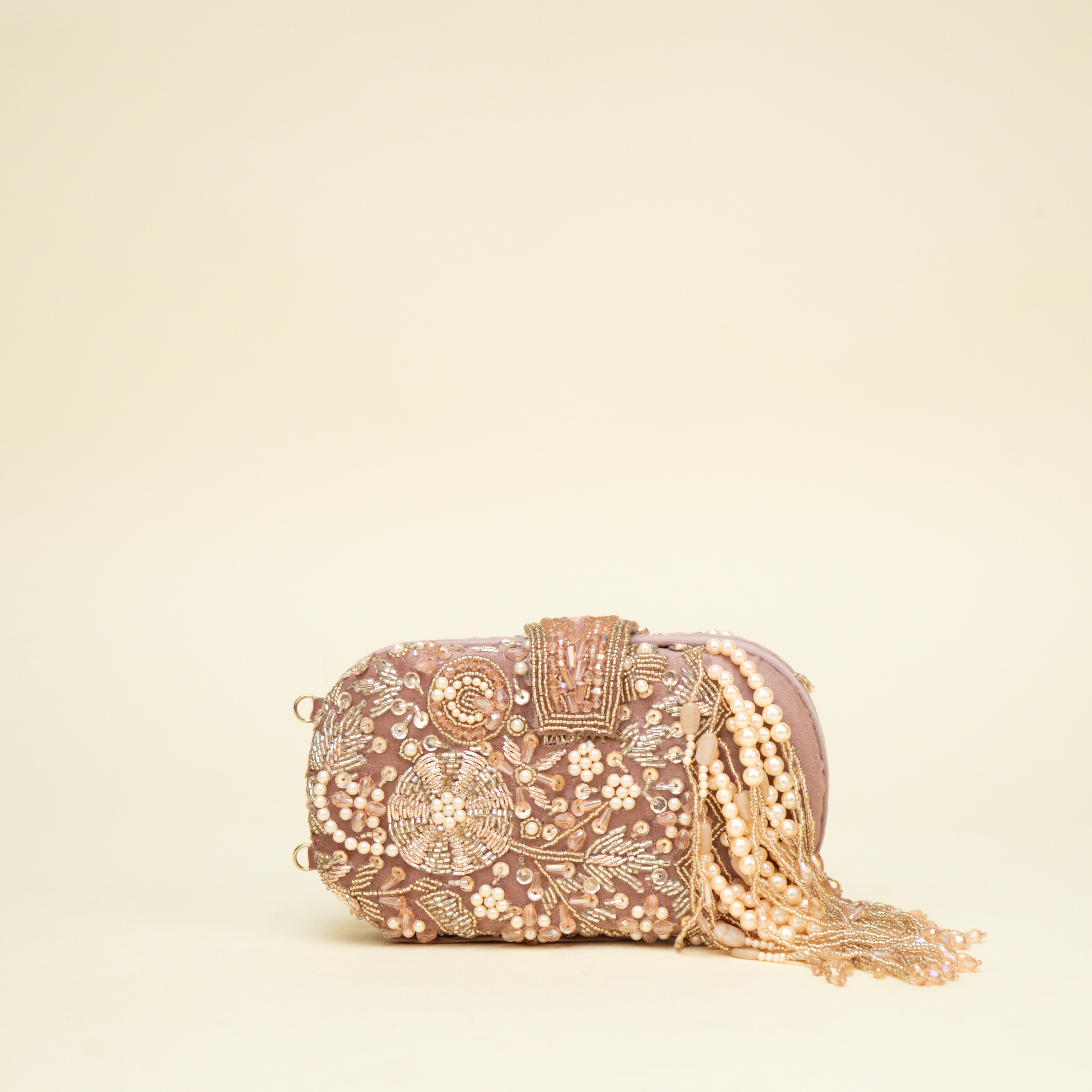 Pearl Aura Potli
