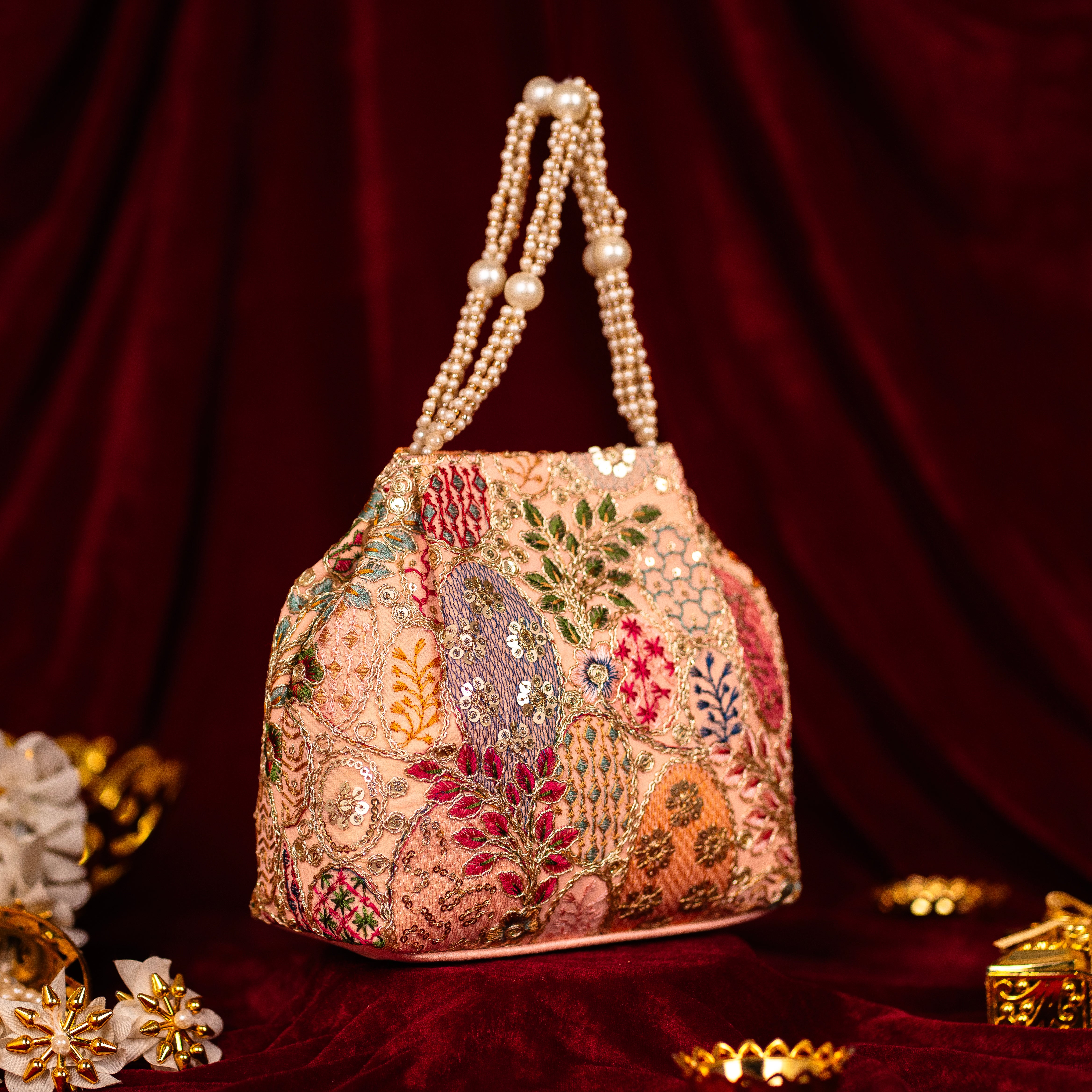 Opulent Pearl Potli