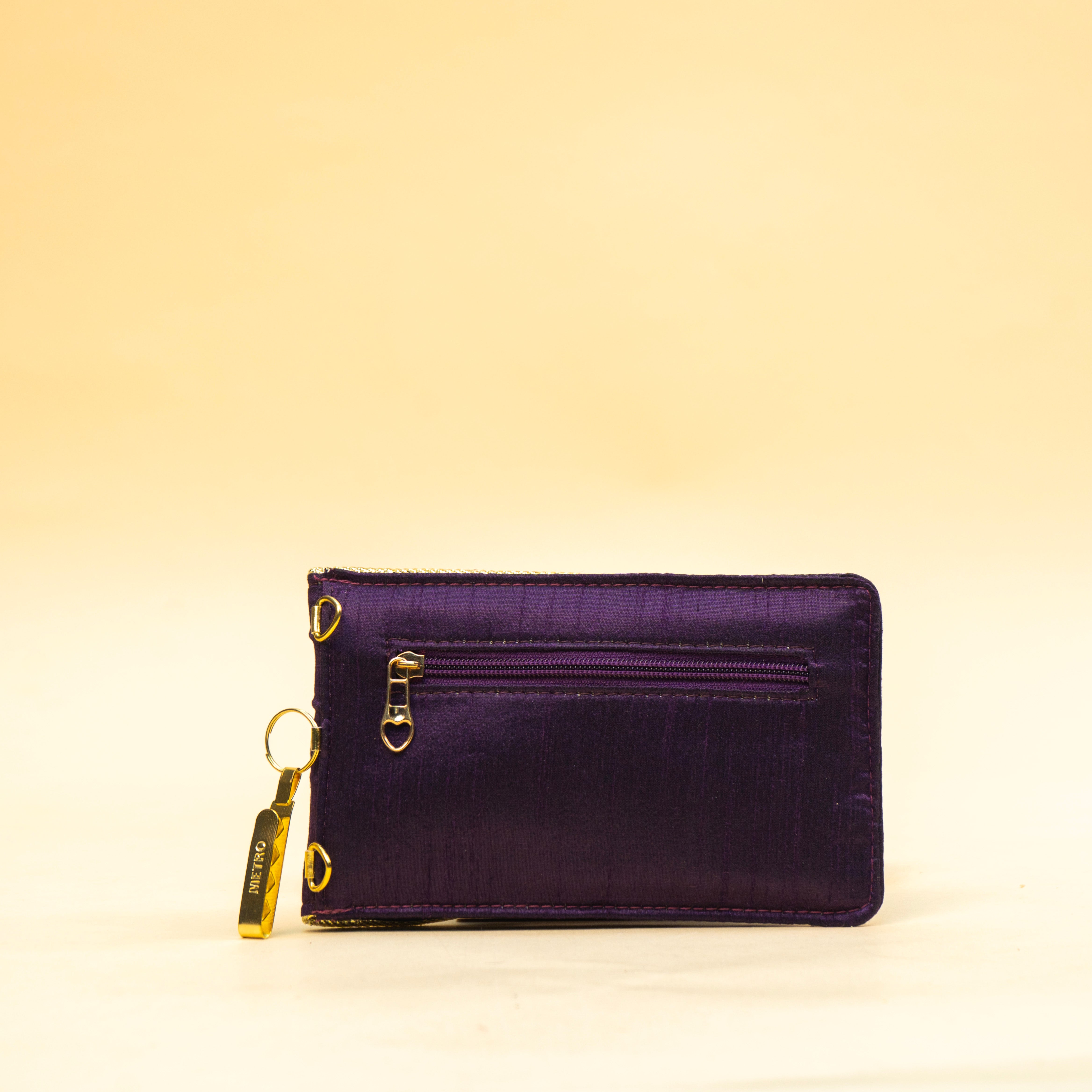 Shimmer Stitch Mobile Sling